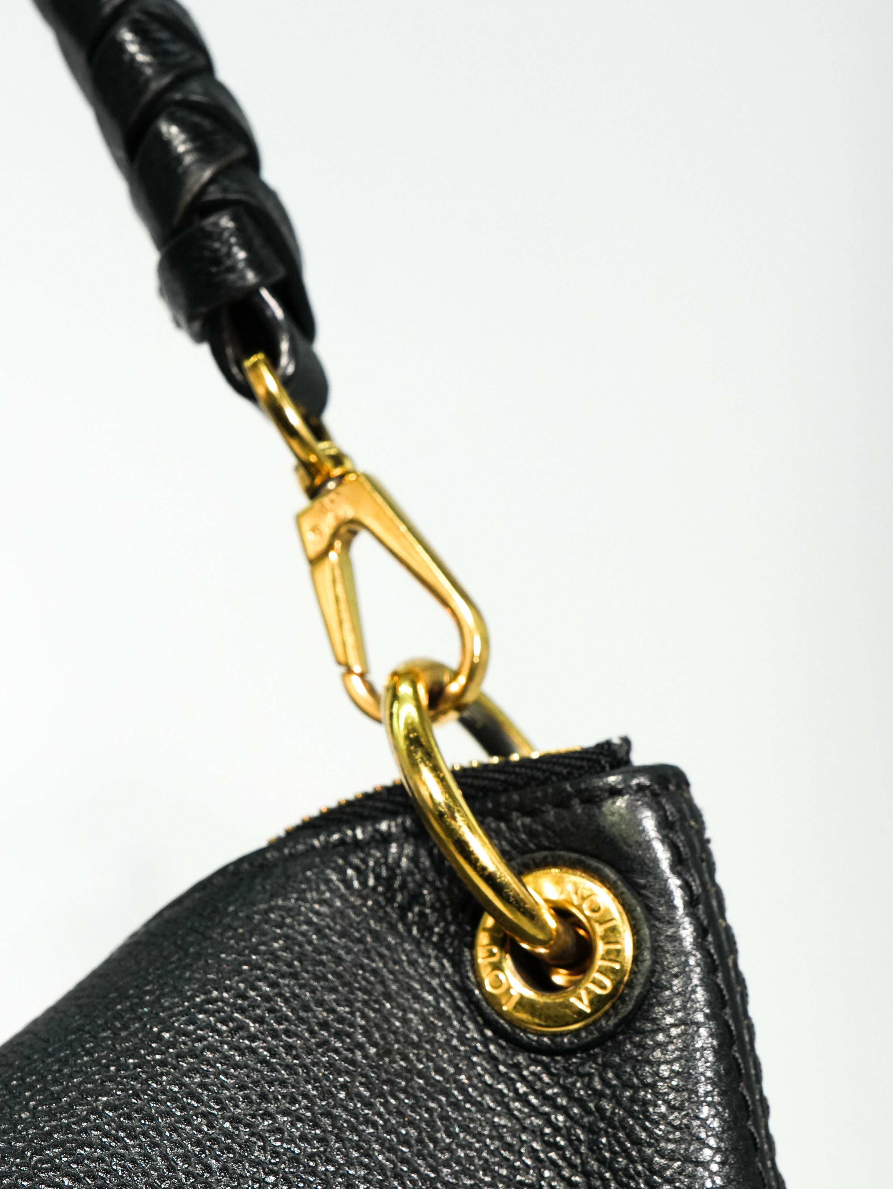 Louis Vuitton Maida Empreinte