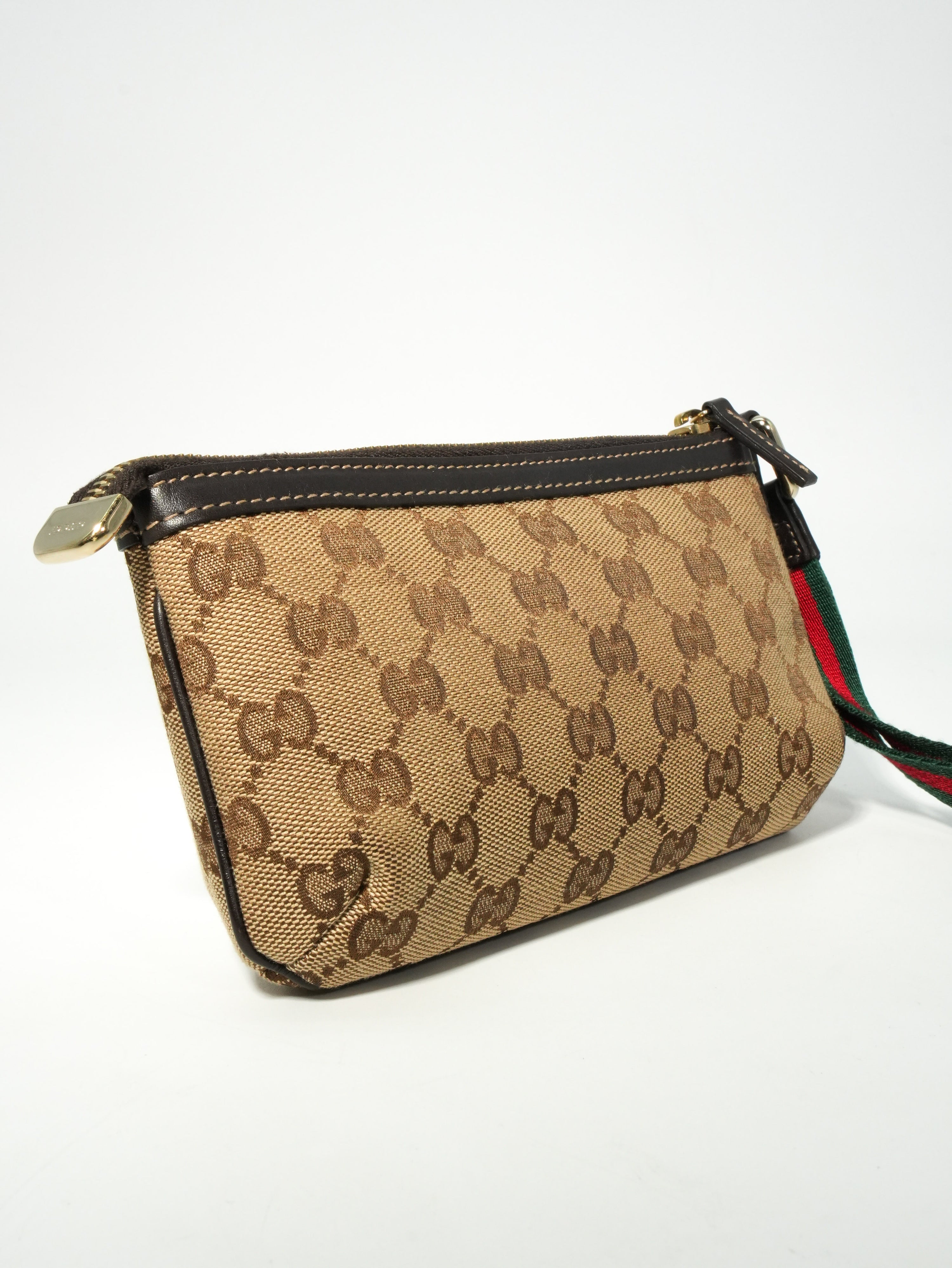 Gucci Mini Pochette GG Wave
