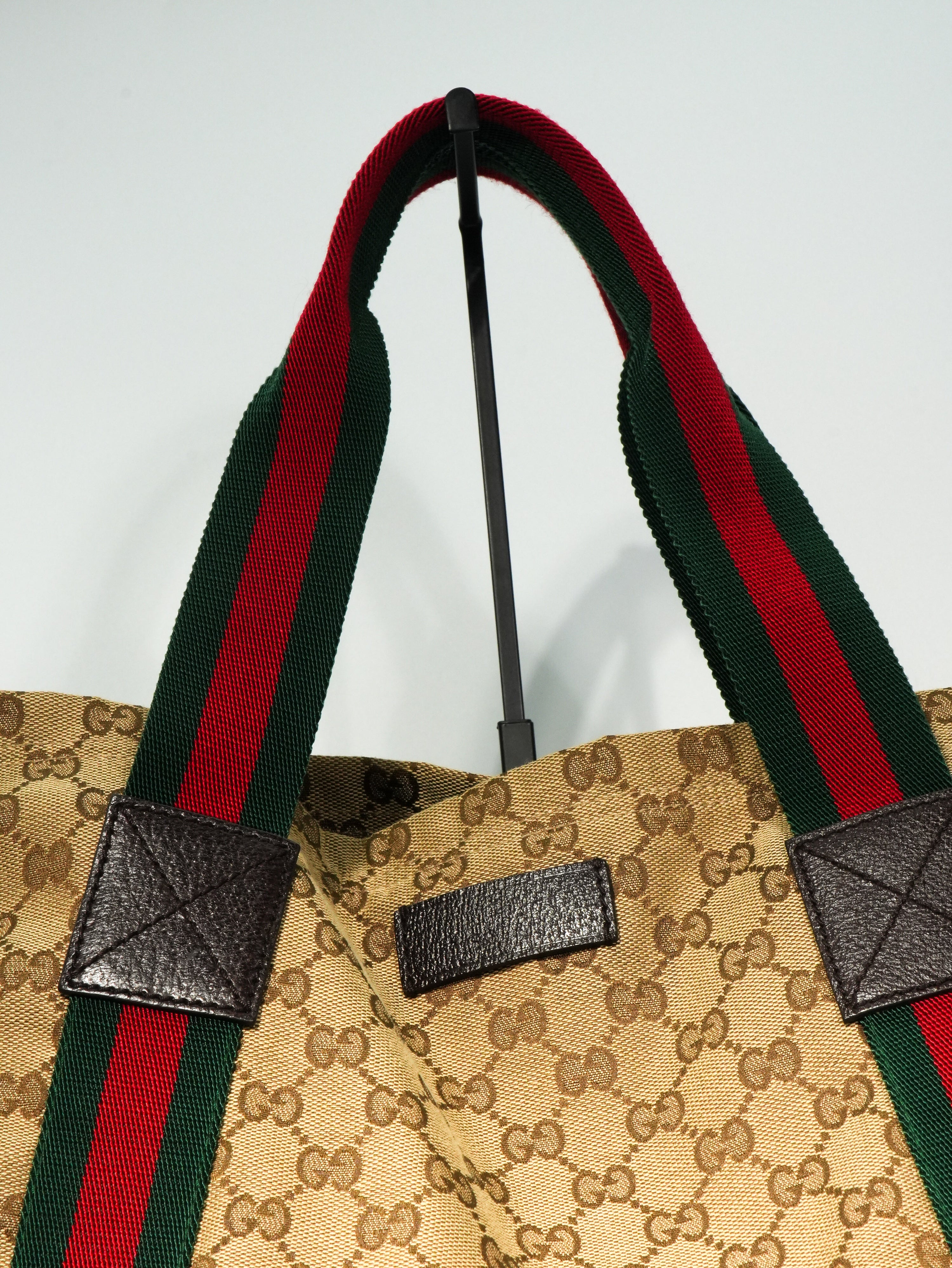 Gucci Tote GG Wave