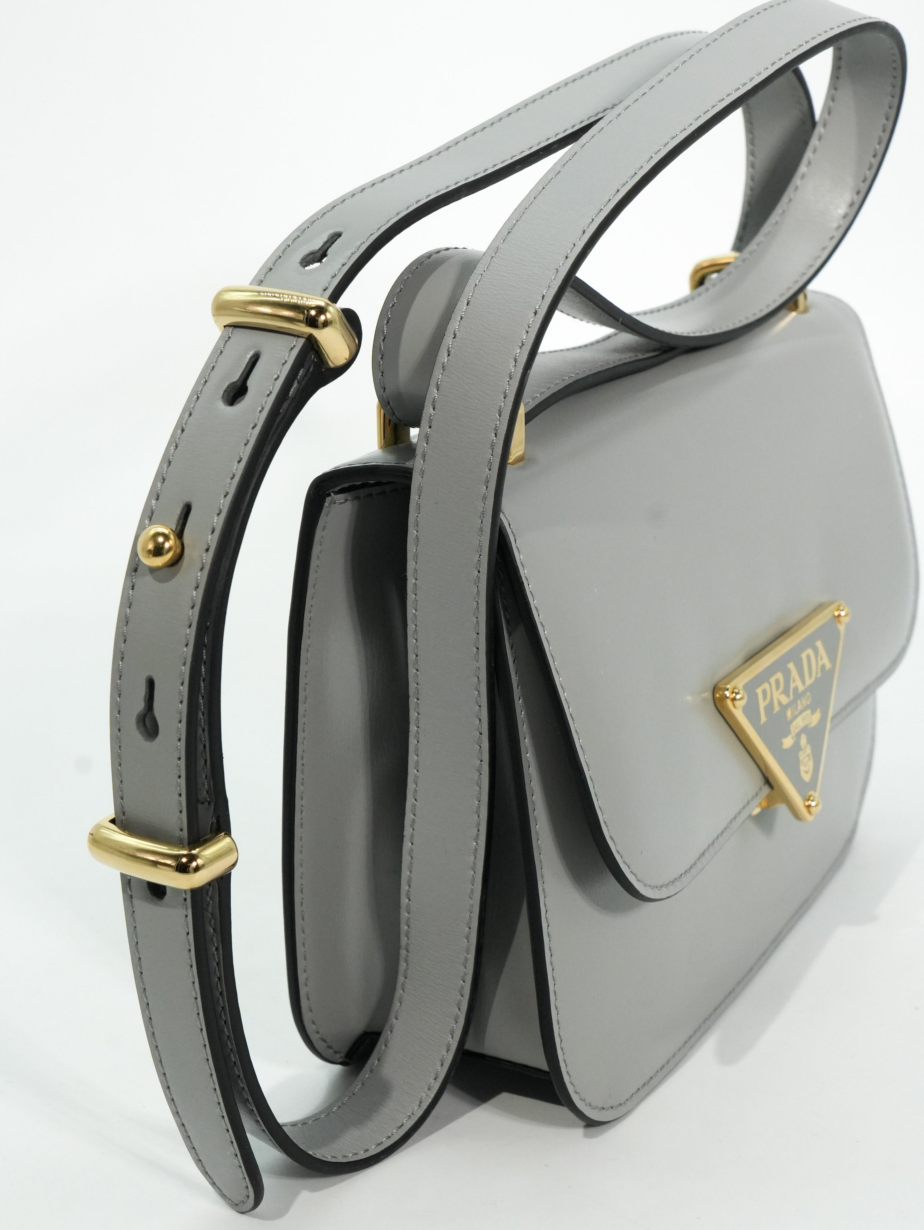 Prada Emblème in Pelle
