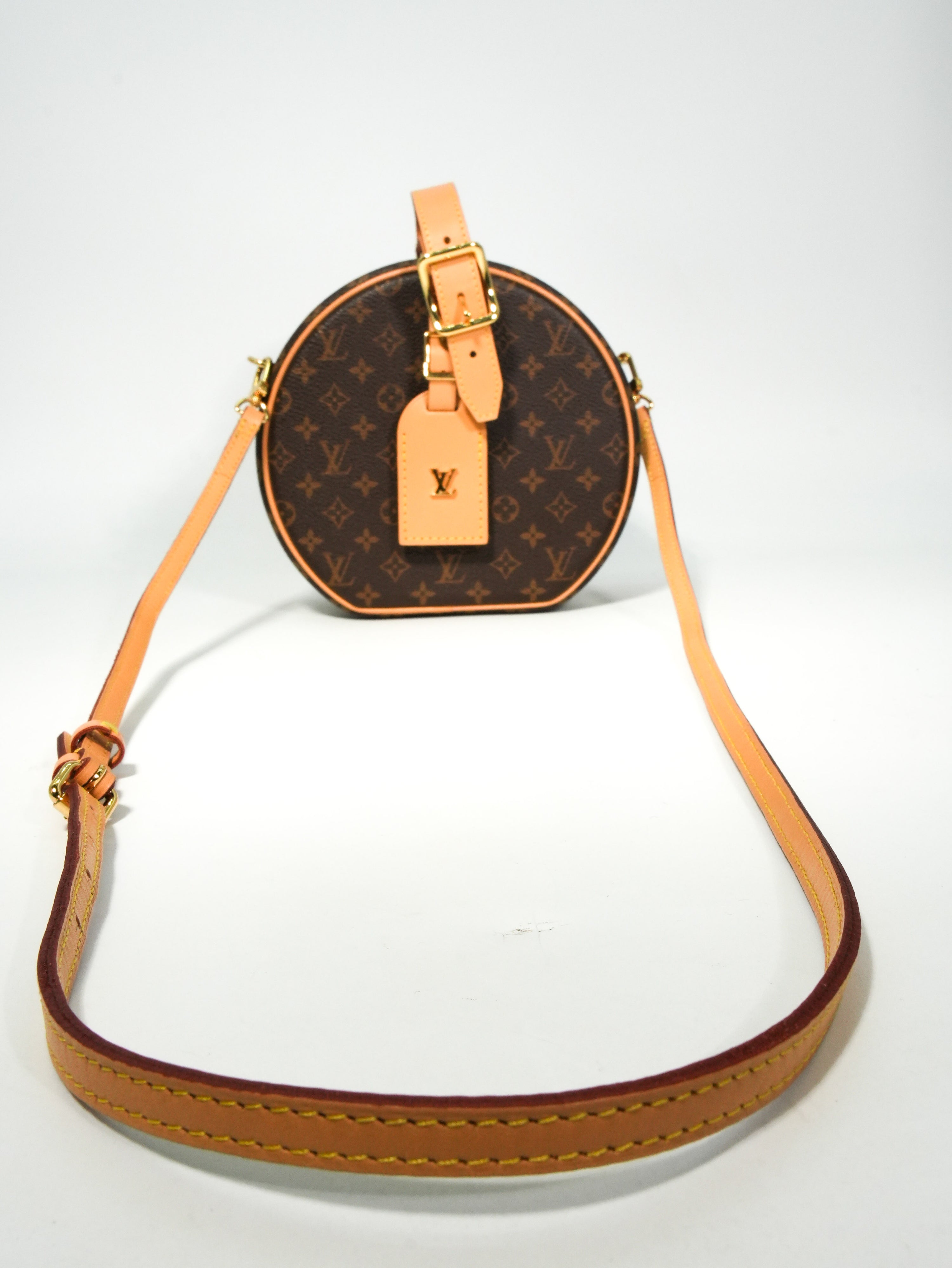 Louis Vuitton Petite Boîte Chapeau