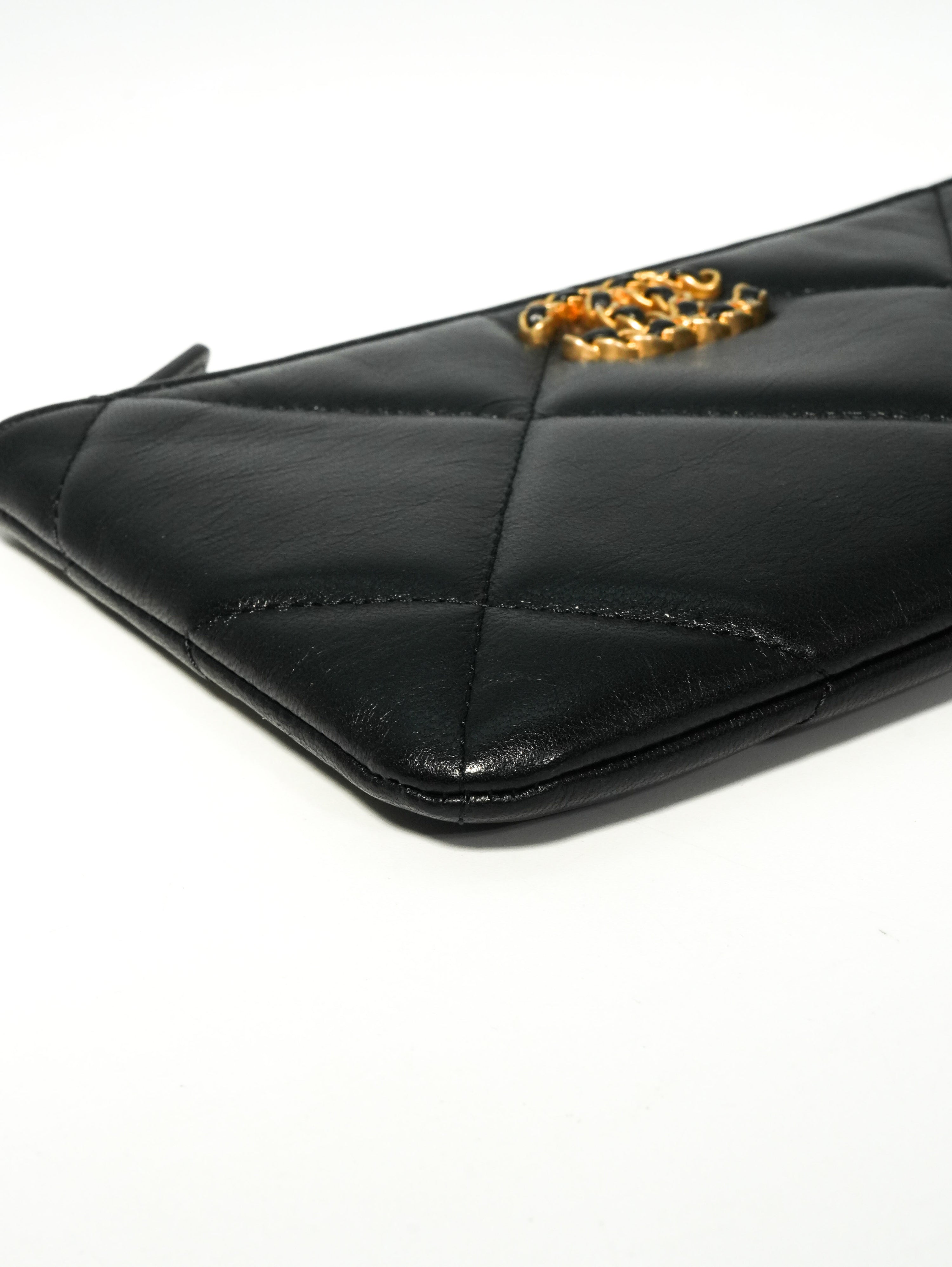 Chanel 19 Mini Pochette Agnello