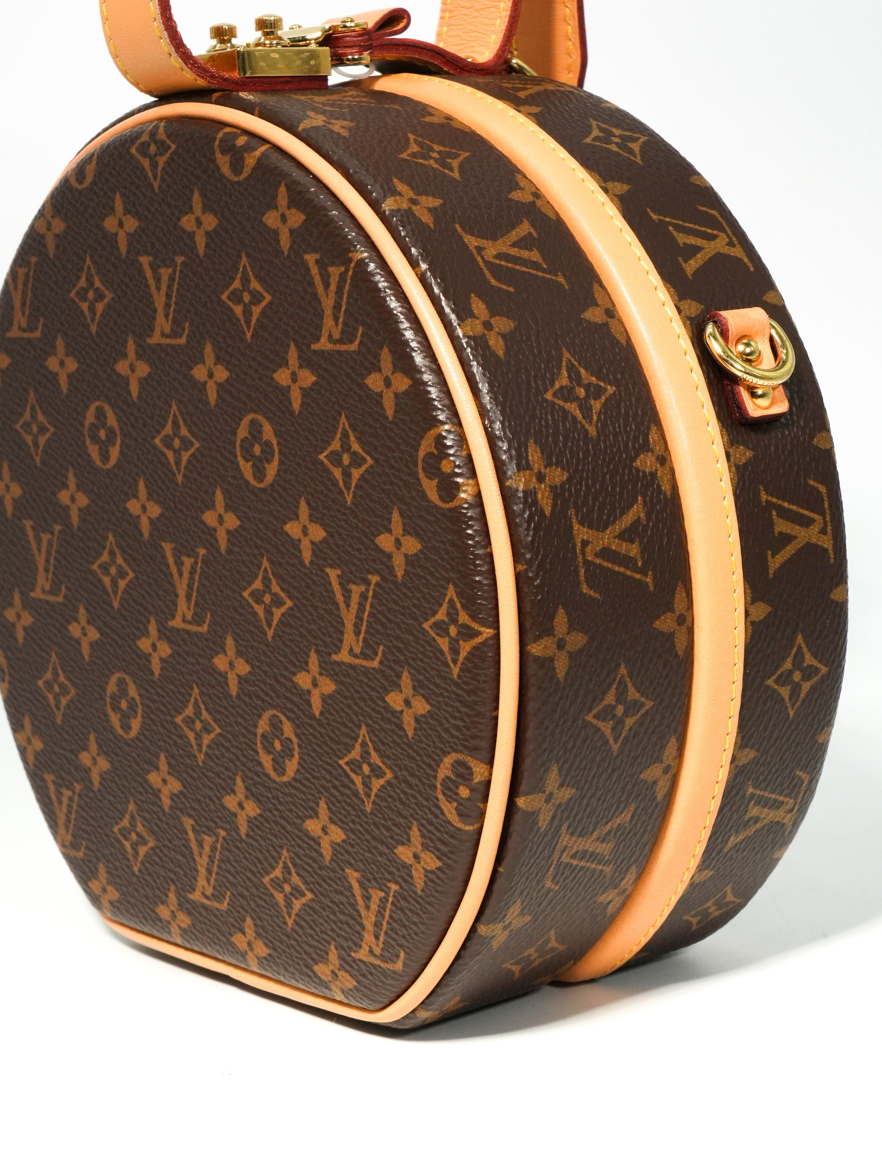 Louis Vuitton Petite Boîte Chapeau