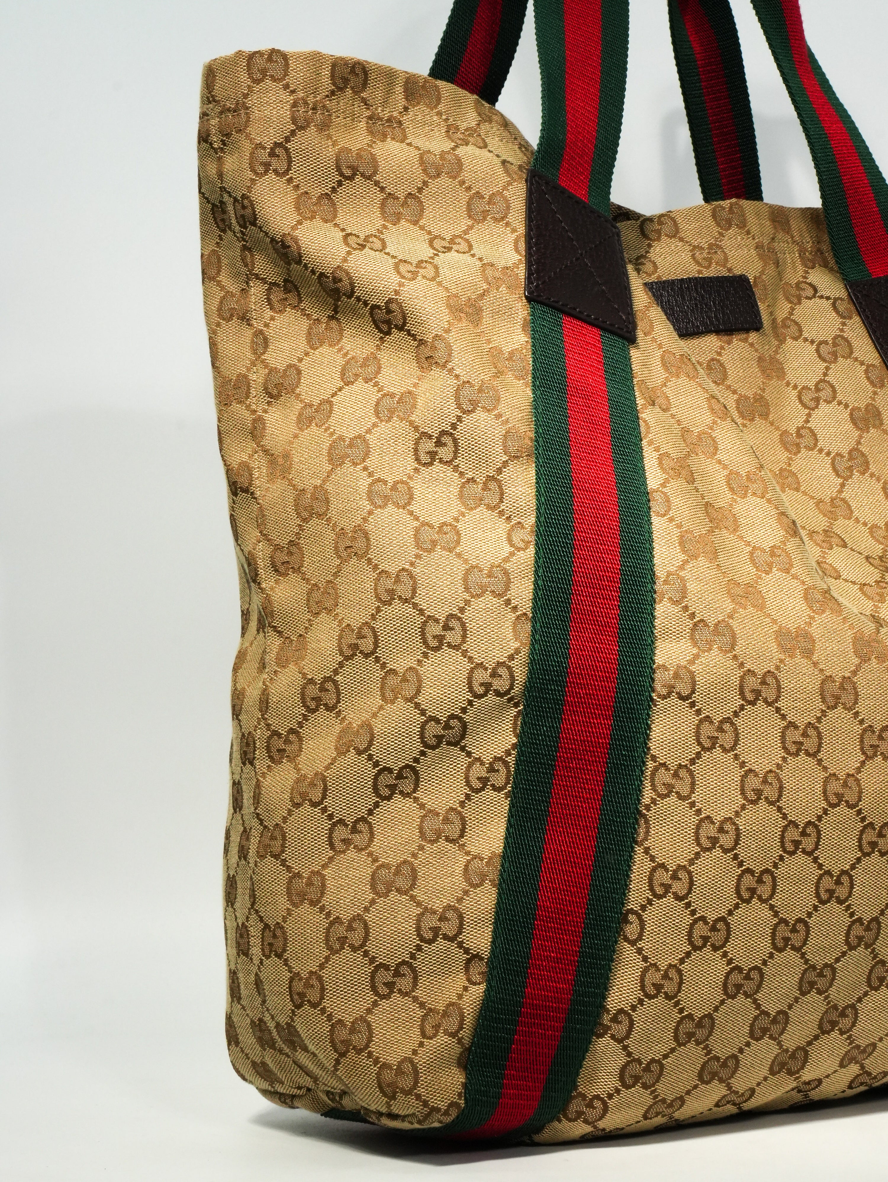 Gucci Tote GG Wave