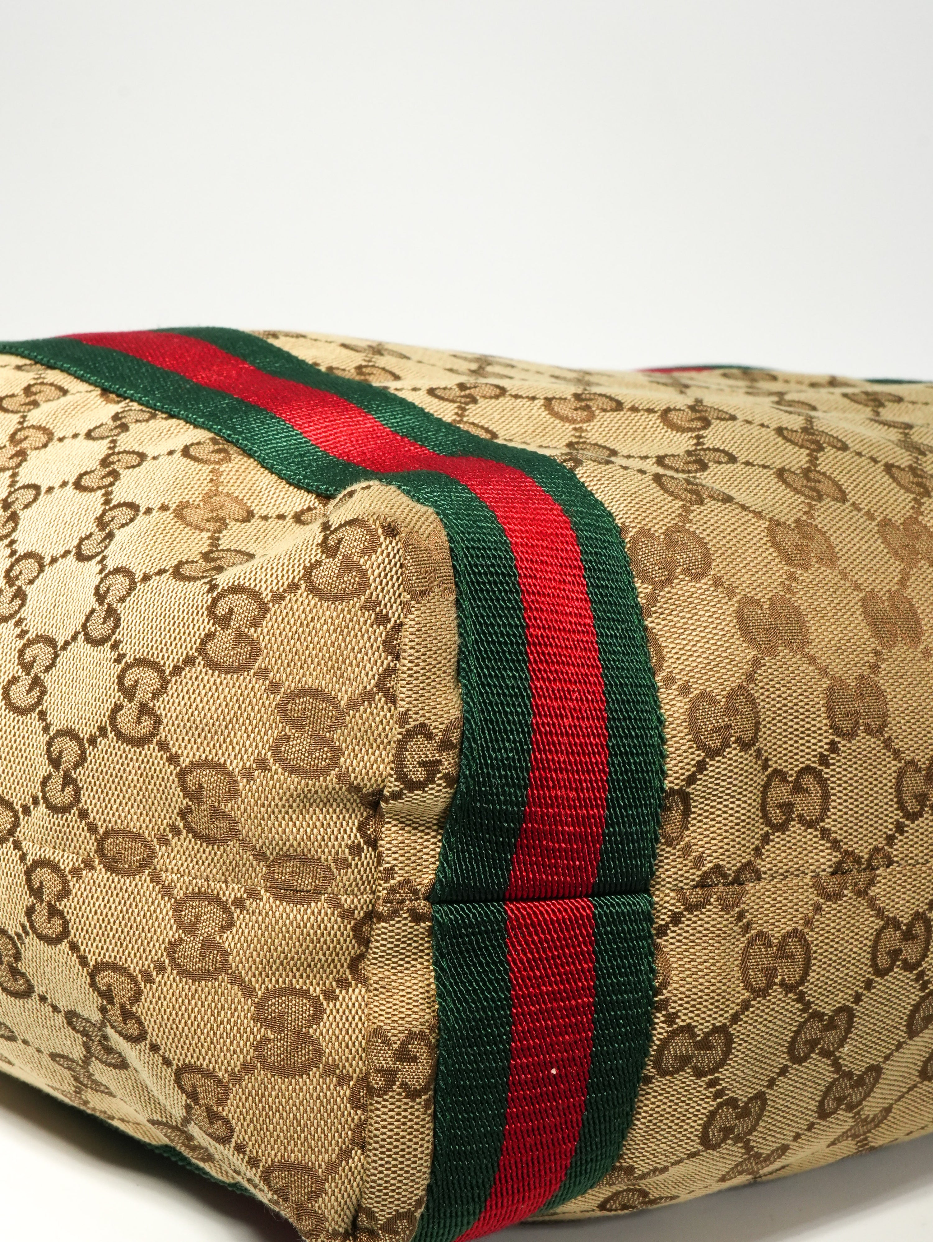 Gucci Tote GG Wave