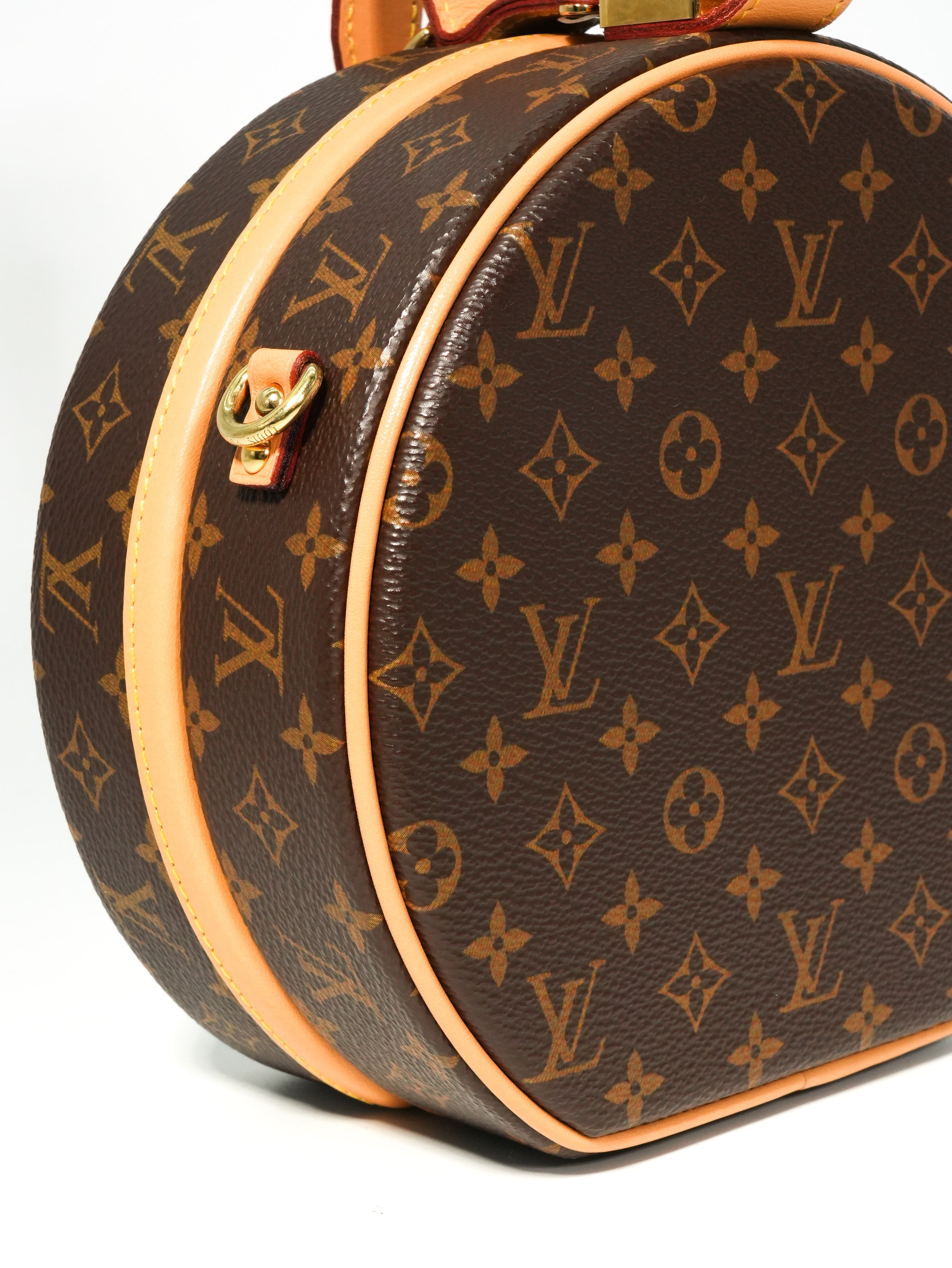 Louis Vuitton Petite Boîte Chapeau