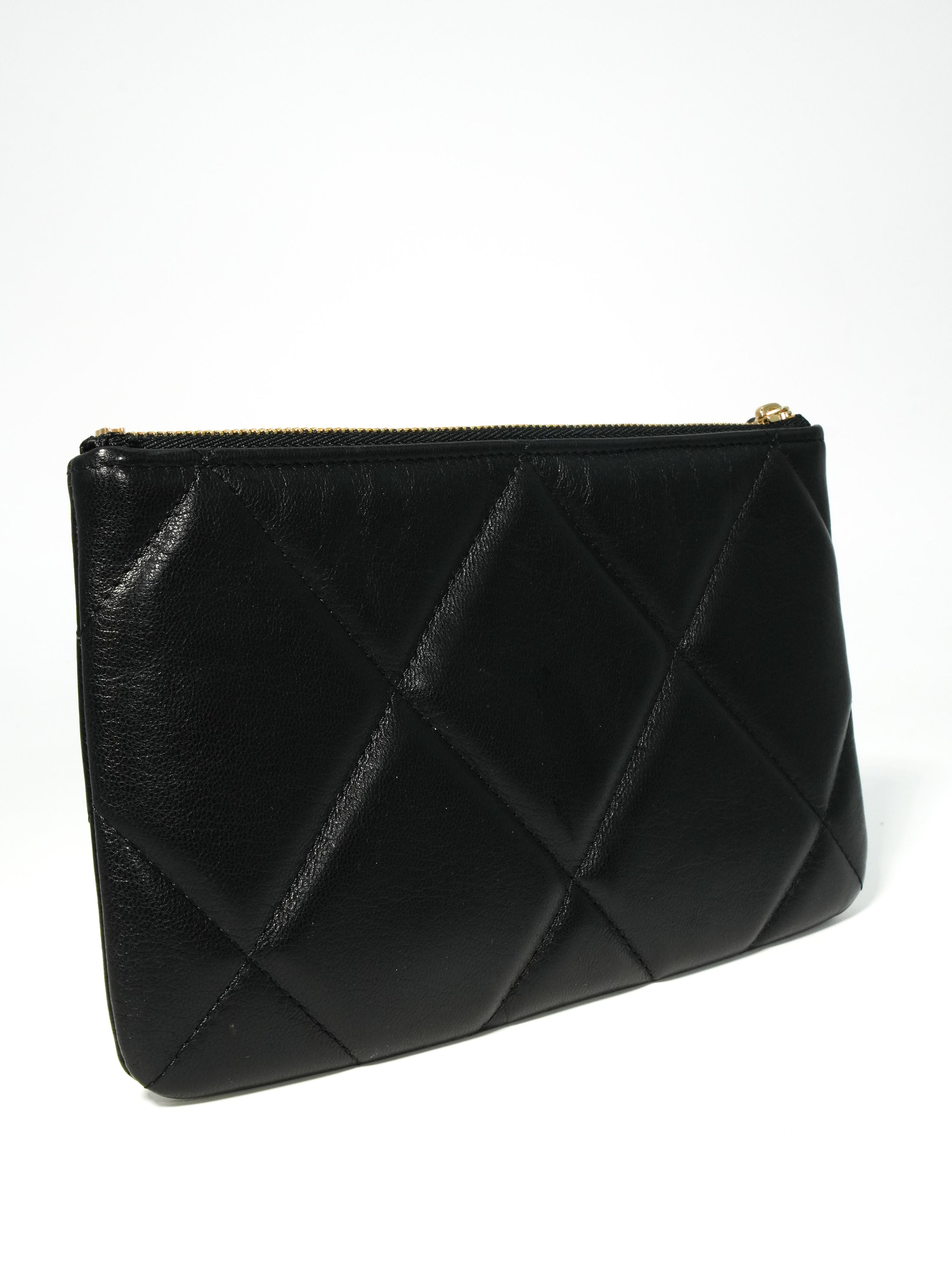 Chanel 19 Mini Pochette Agnello