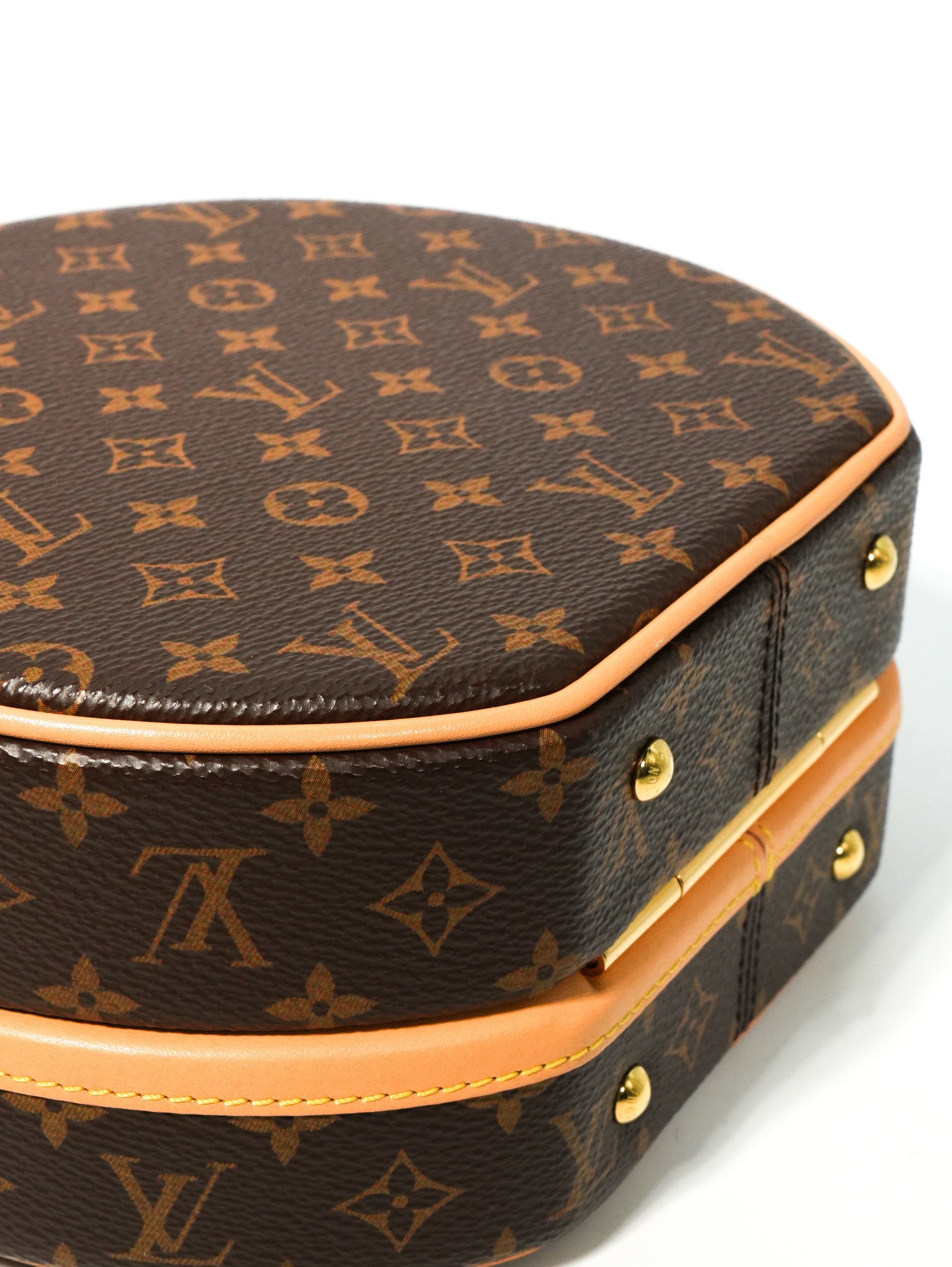 Louis Vuitton Petite Boîte Chapeau