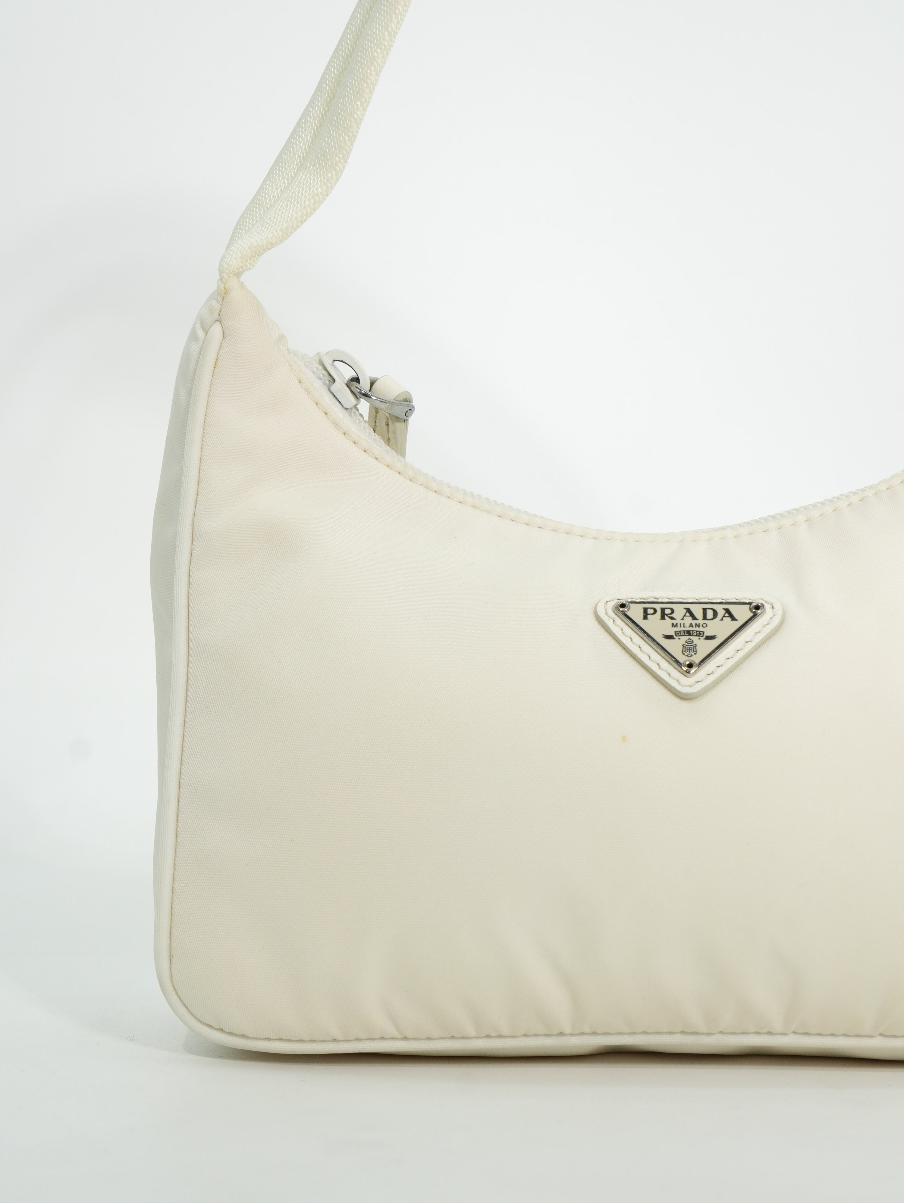 Prada Re-Edition 2000 Nylon