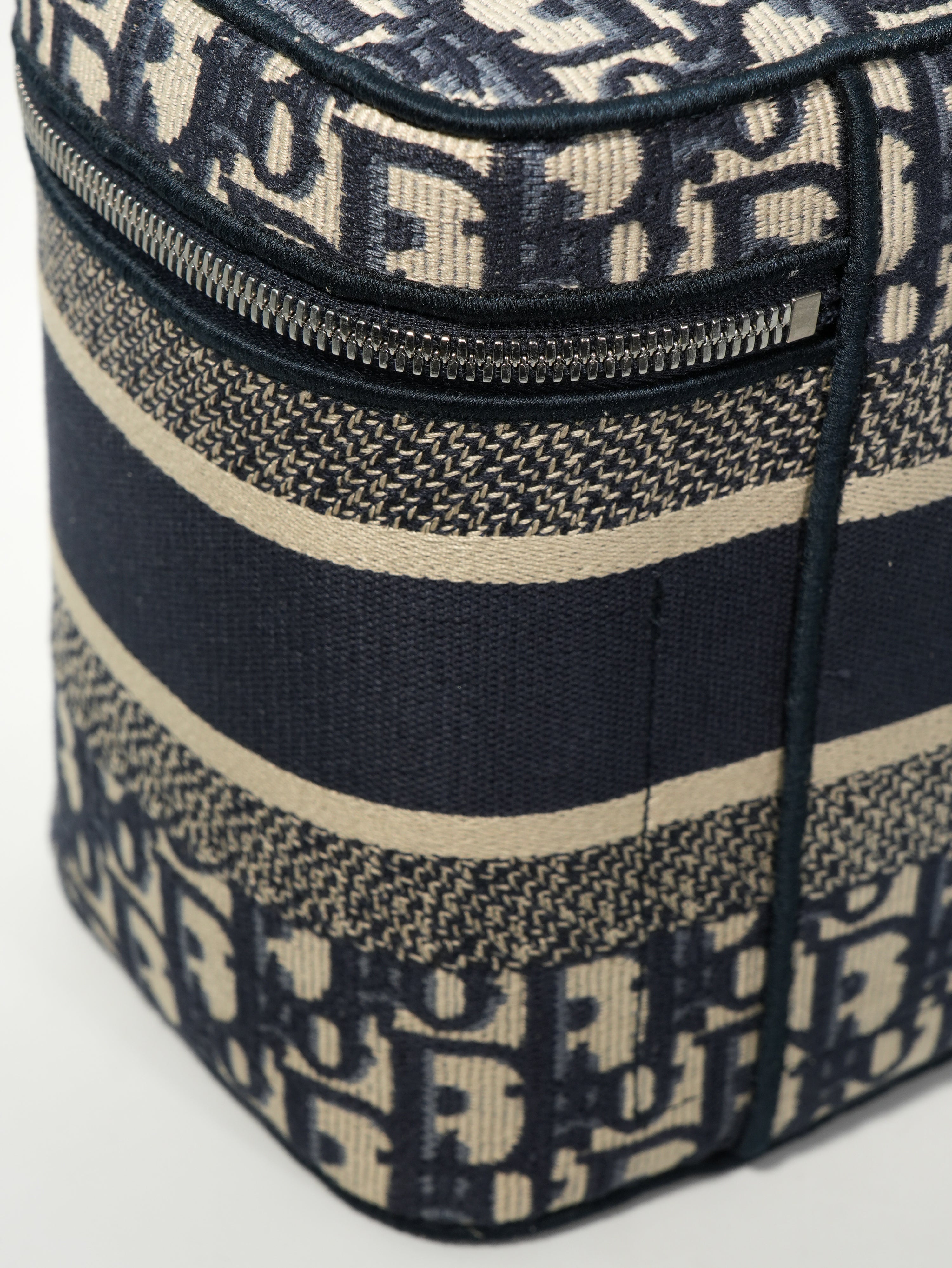 Dior Vanity DiorTravel Jacquard Oblique