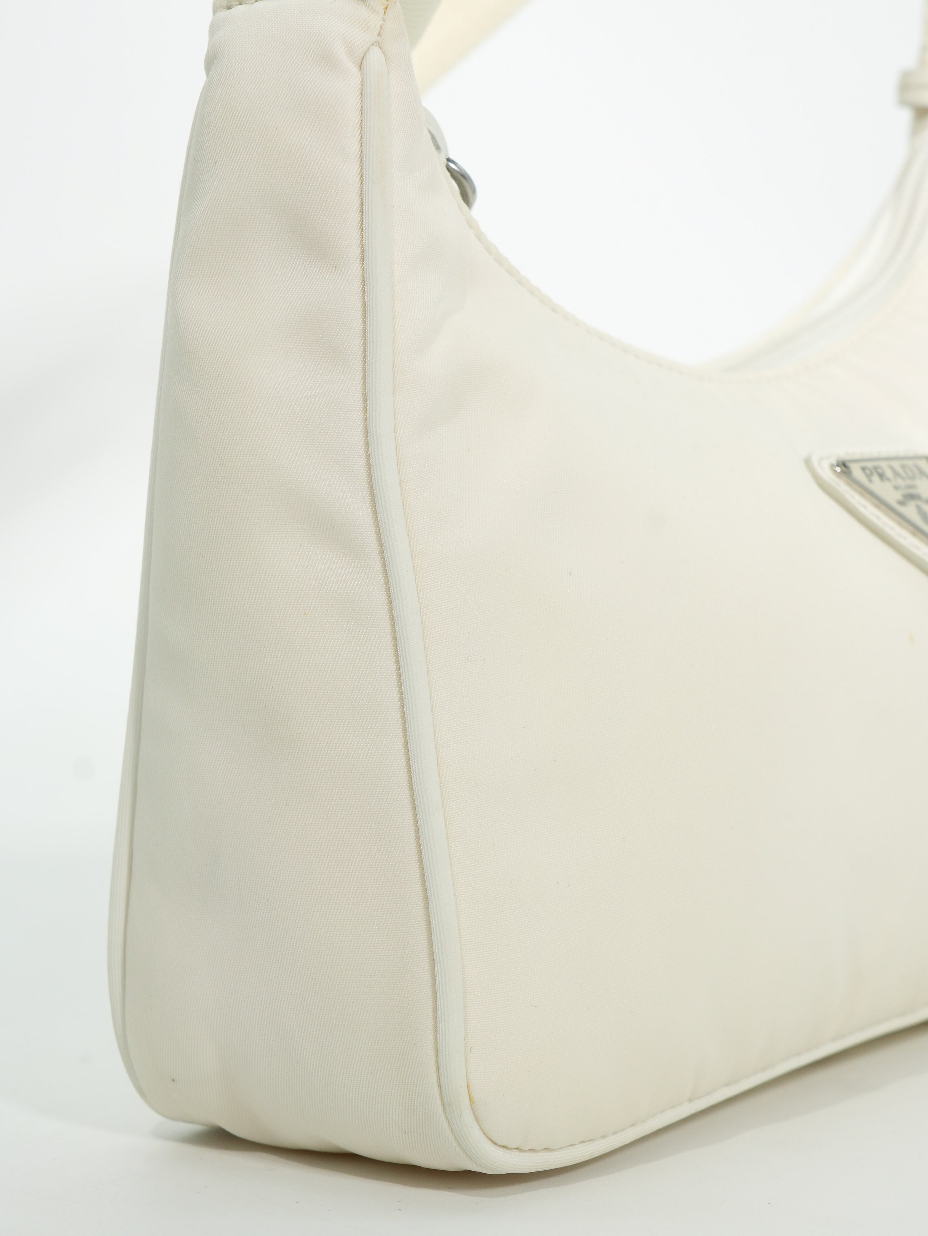 Prada Re-Edition 2000 Nylon