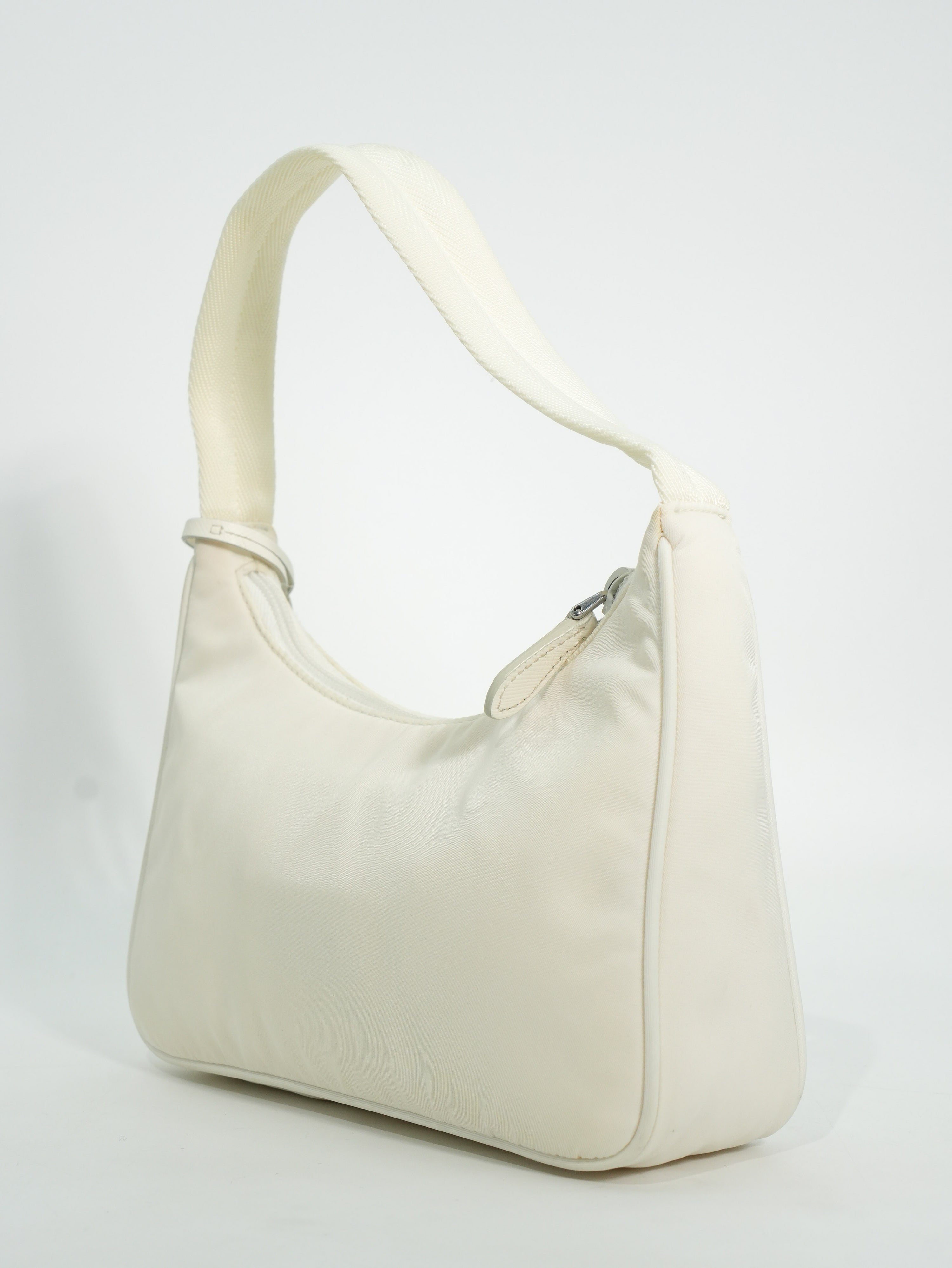 Prada Re-Edition 2000 Nylon