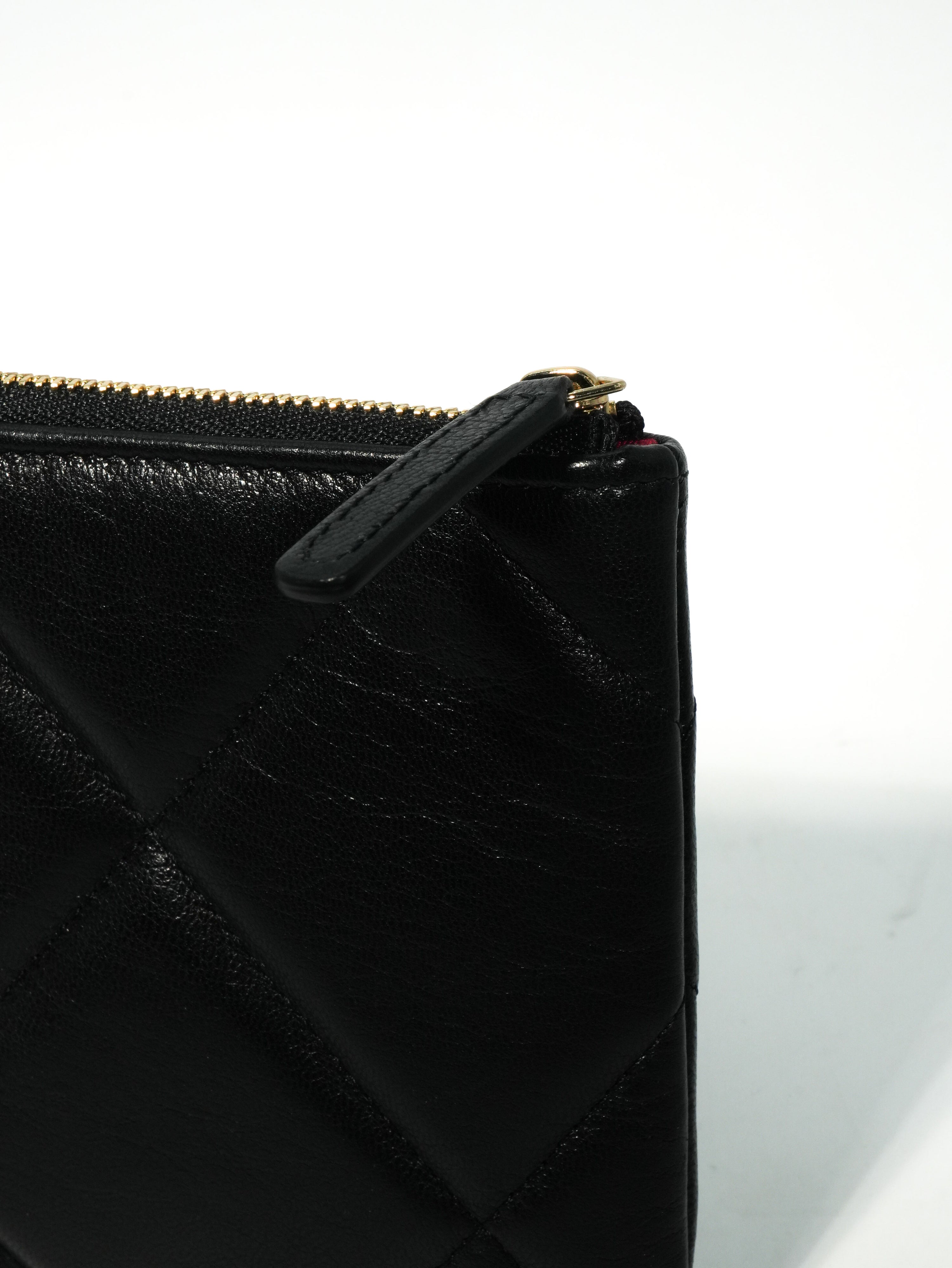 Chanel 19 Mini Pochette Agnello
