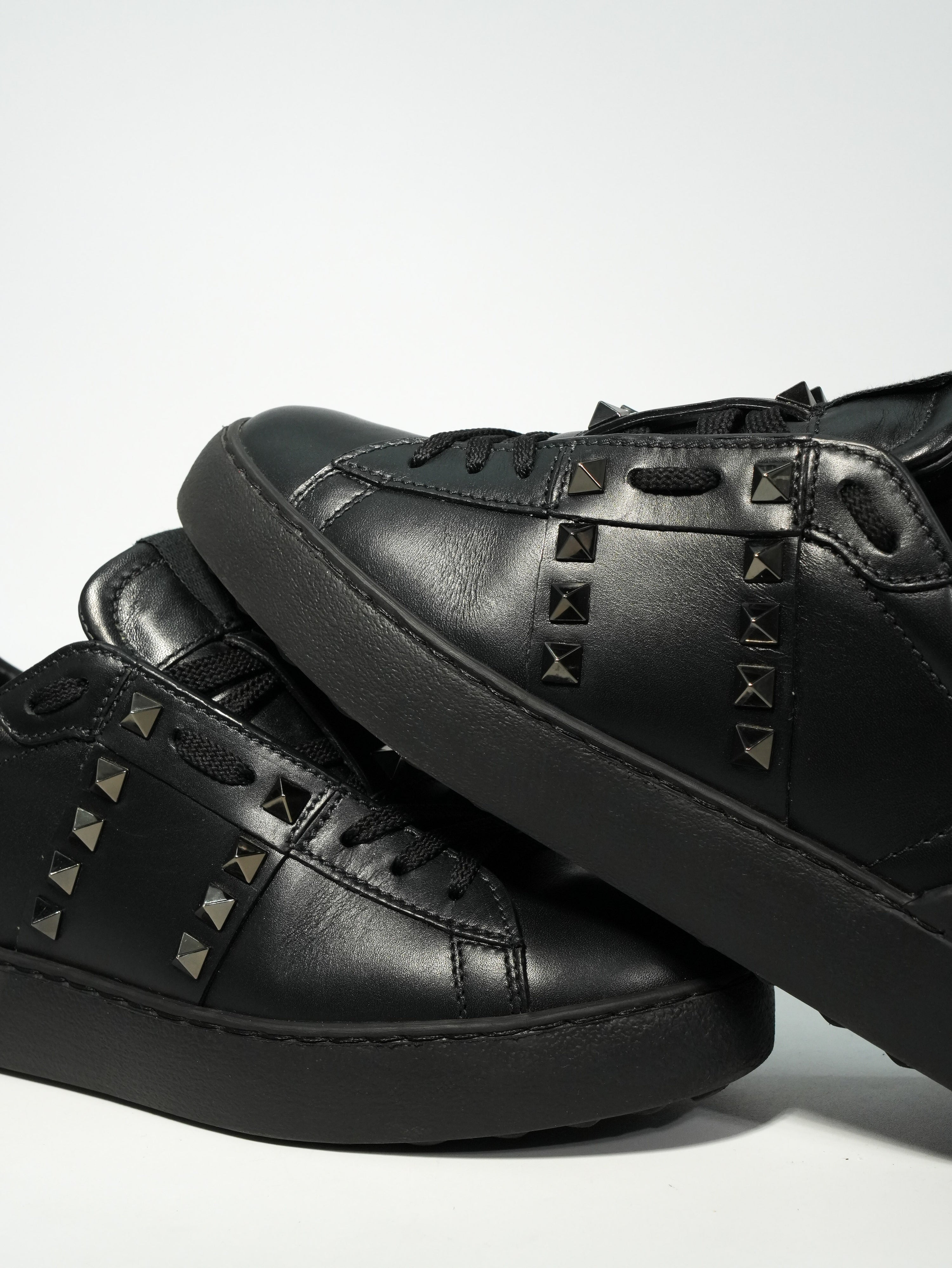 Valentino Sneakers Rockstud