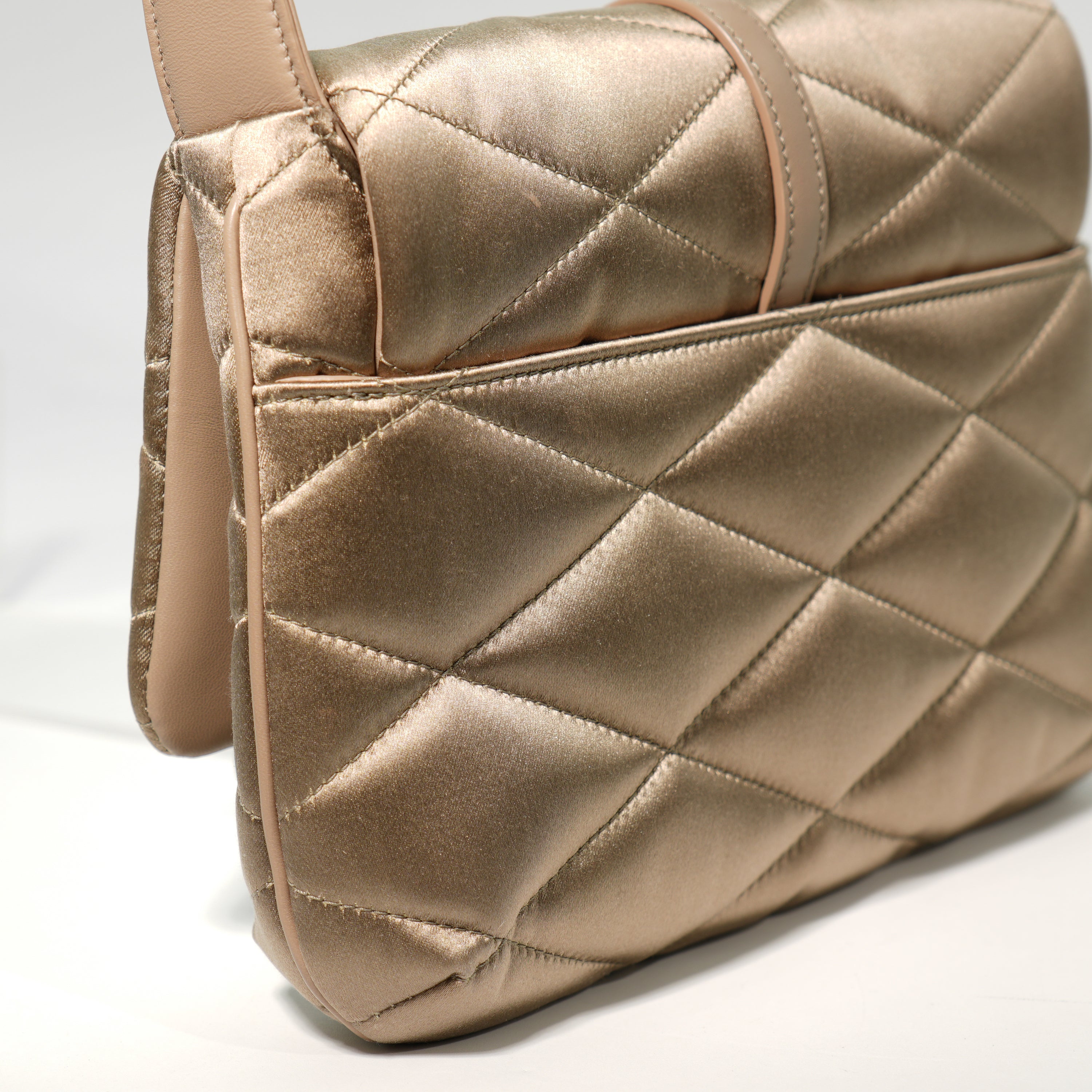 Saint Laurent Le 57 a Spalla