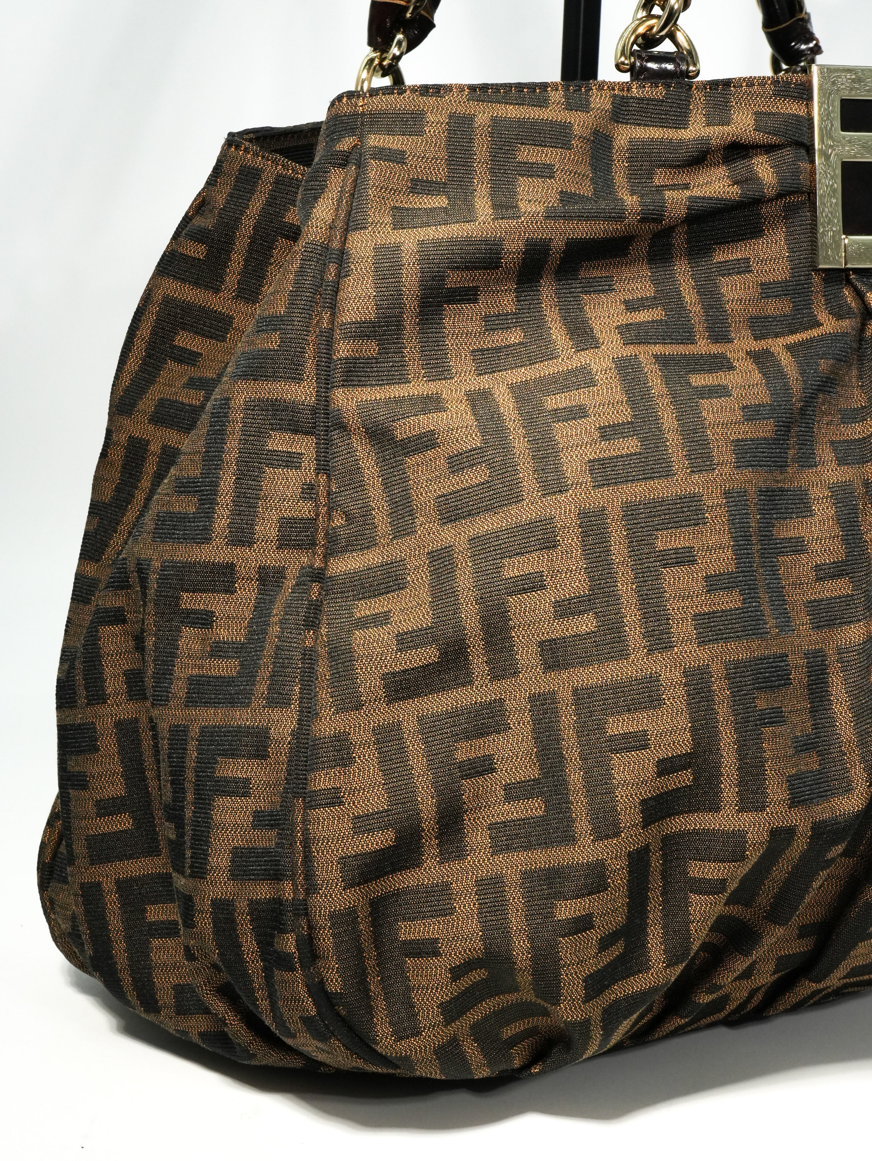 Fendi Mia Large FF Logo