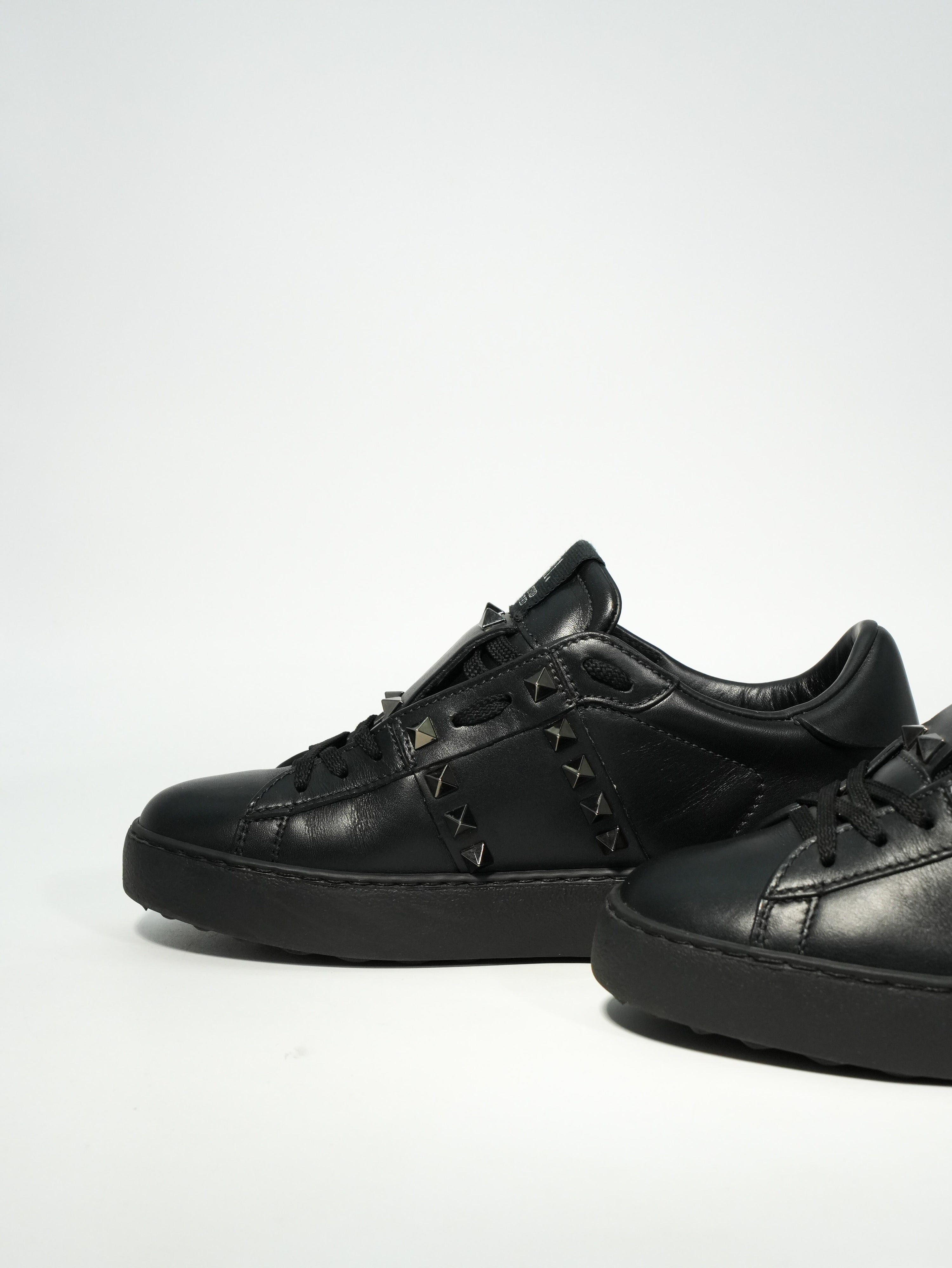 Valentino Sneakers Rockstud