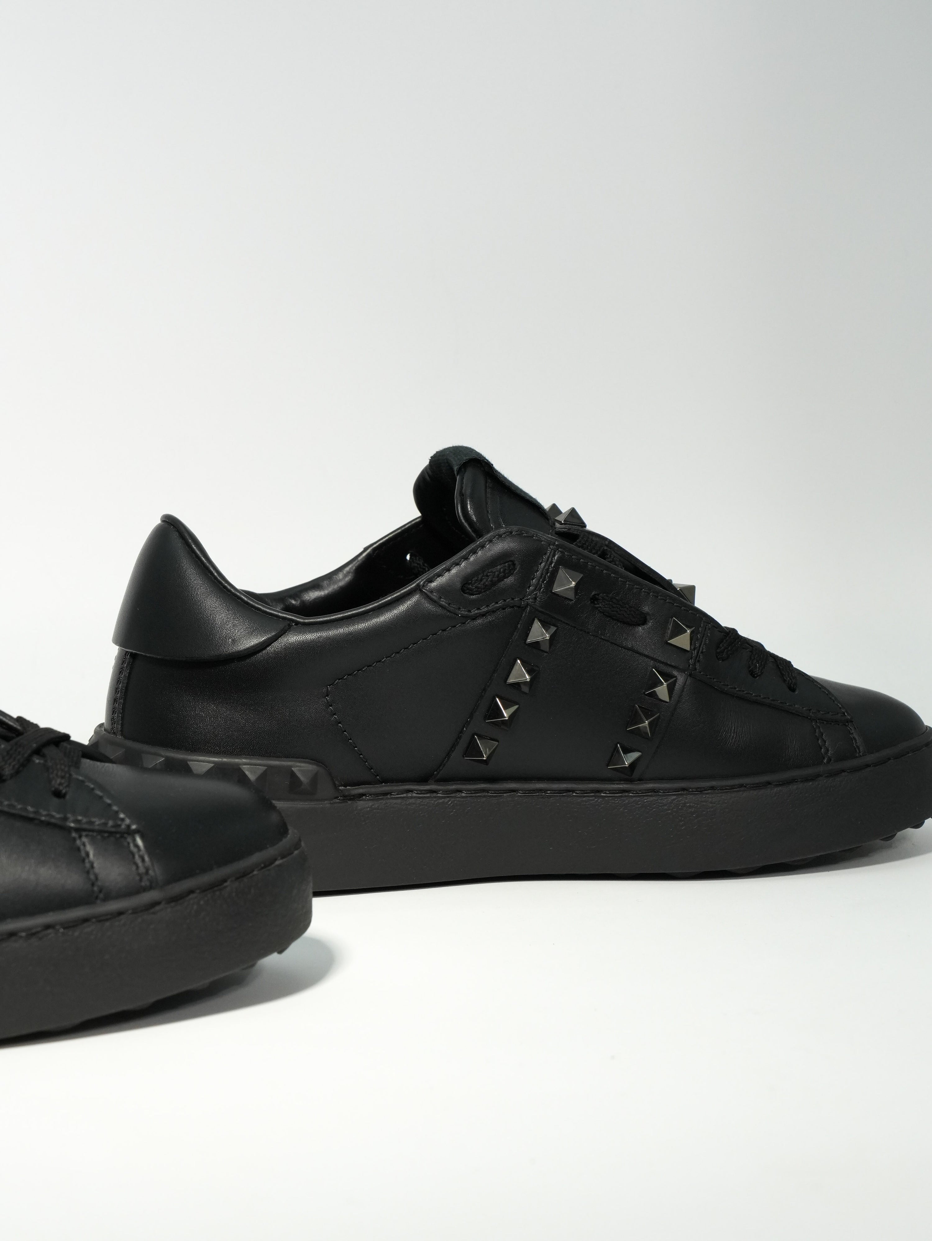 Valentino Sneakers Rockstud