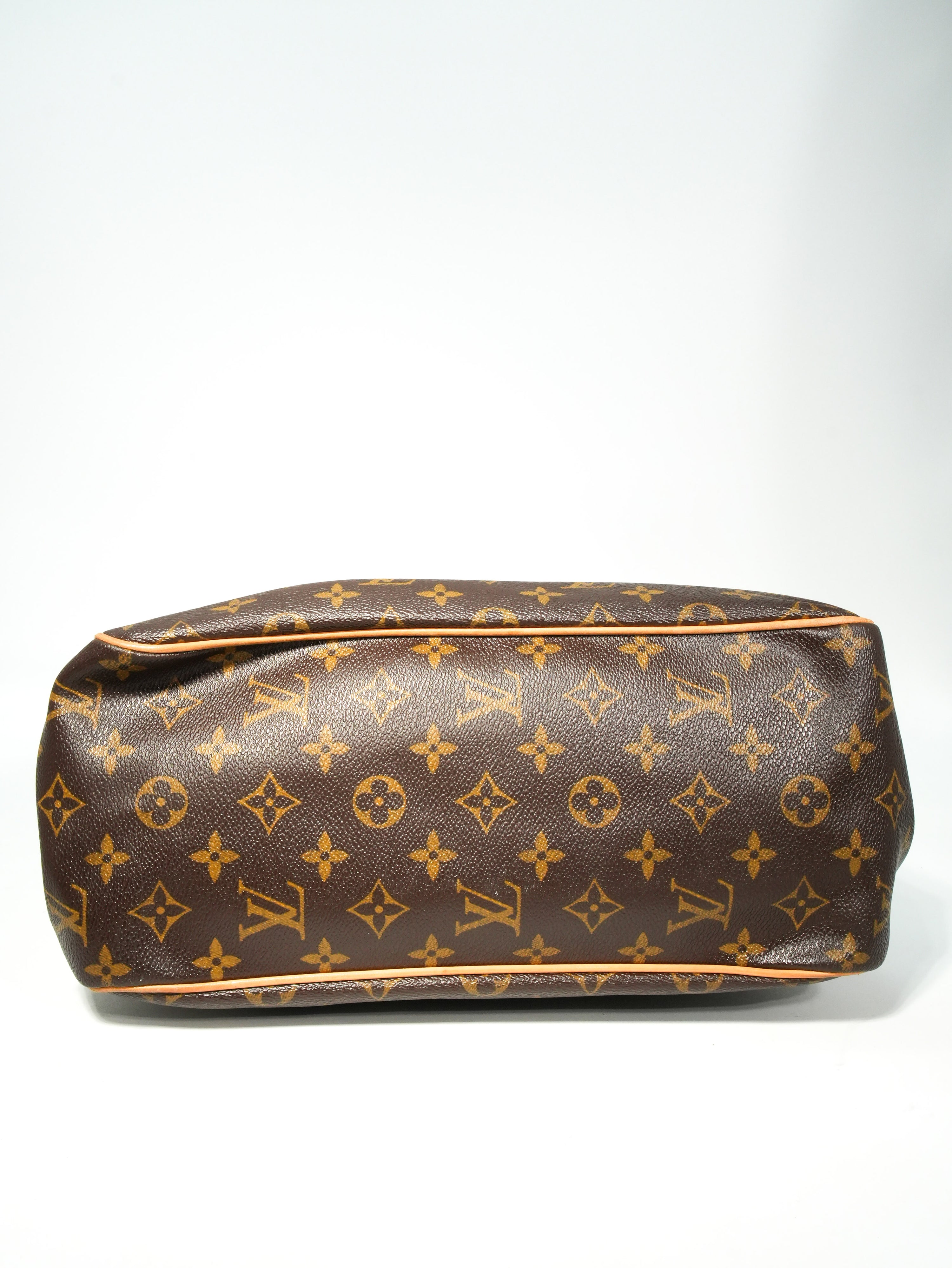 Louis Vuitton Batignles Monogram