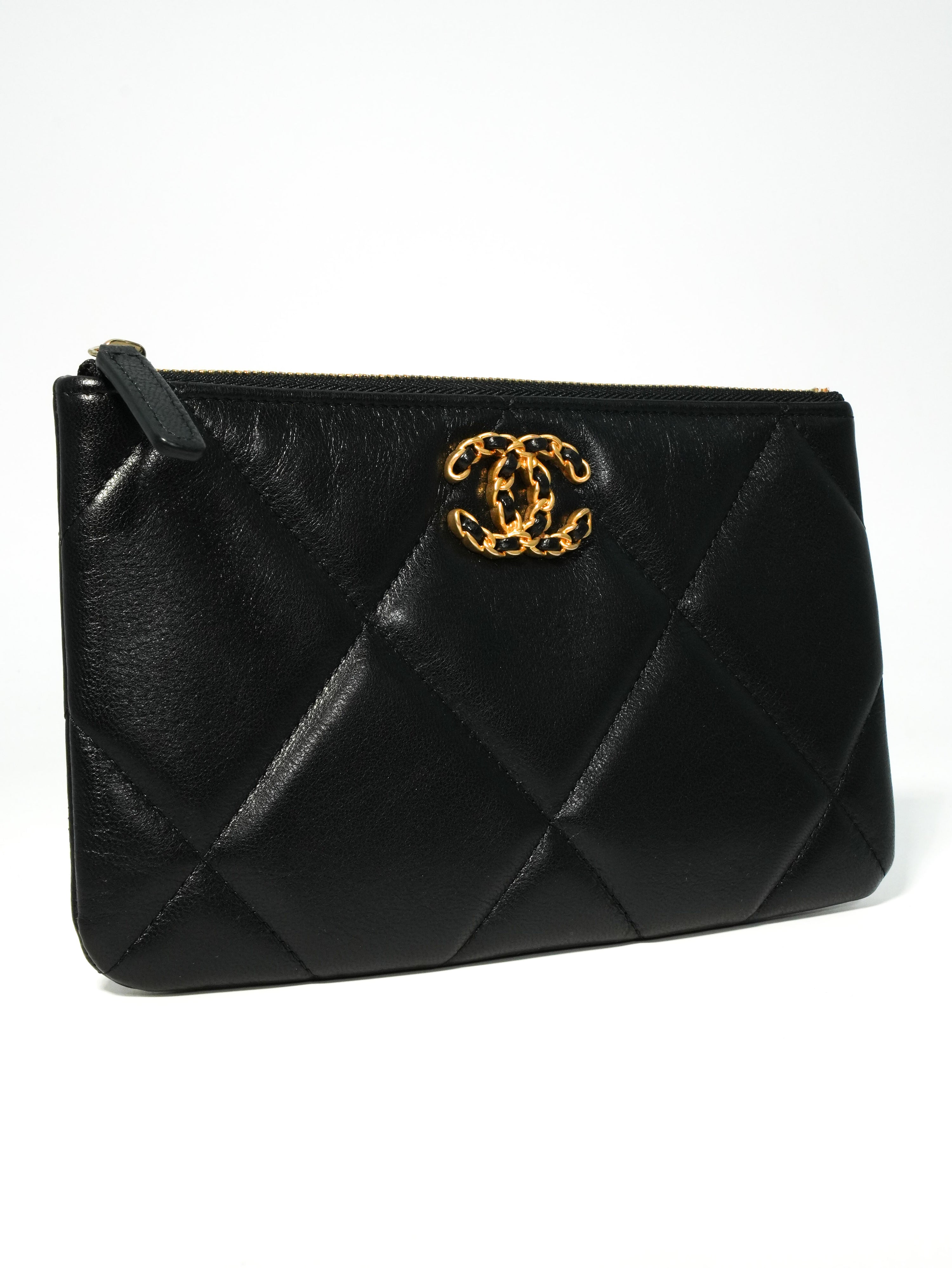 Chanel 19 Mini Pochette Agnello