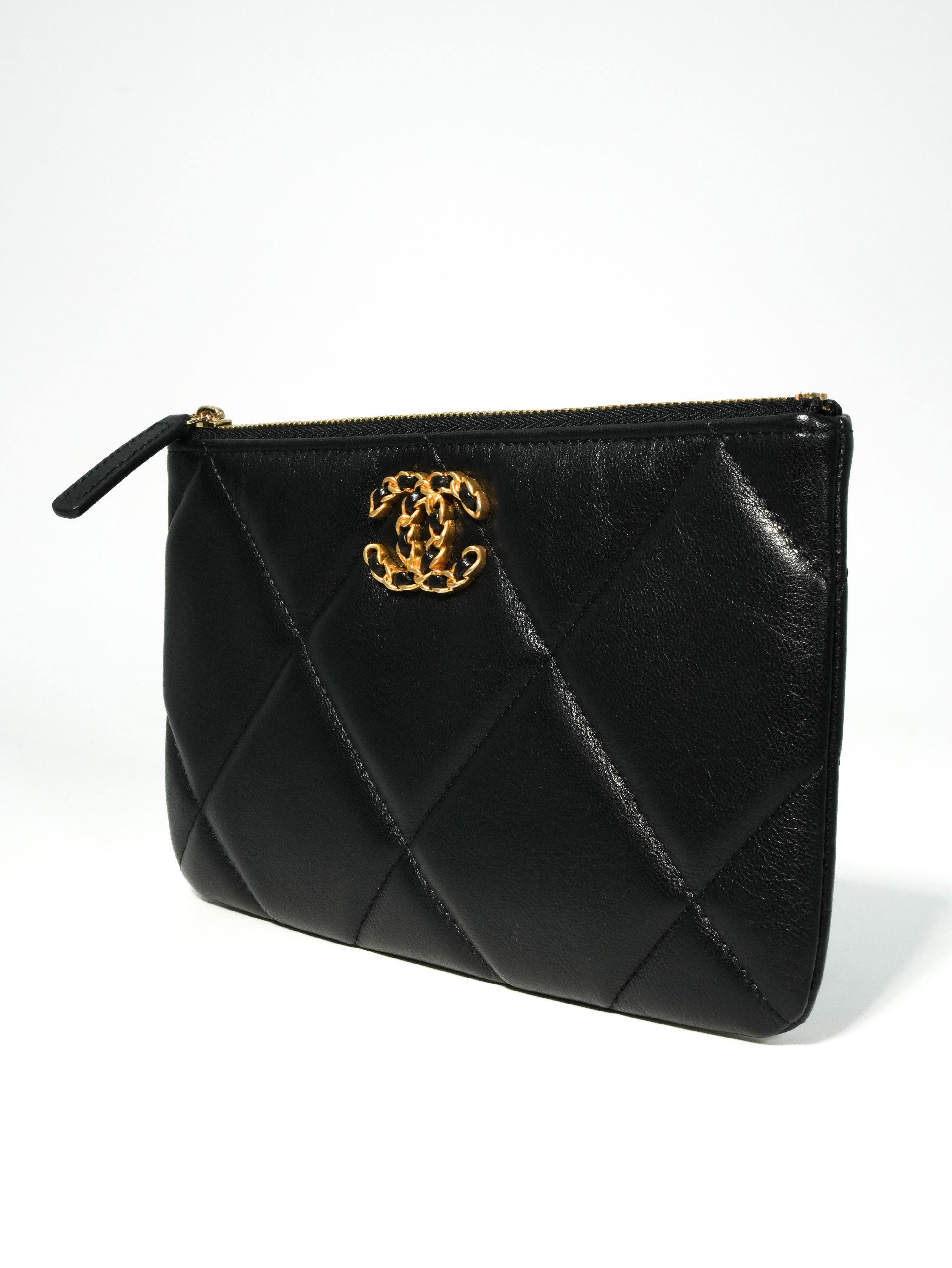 Chanel 19 Mini Pochette Agnello