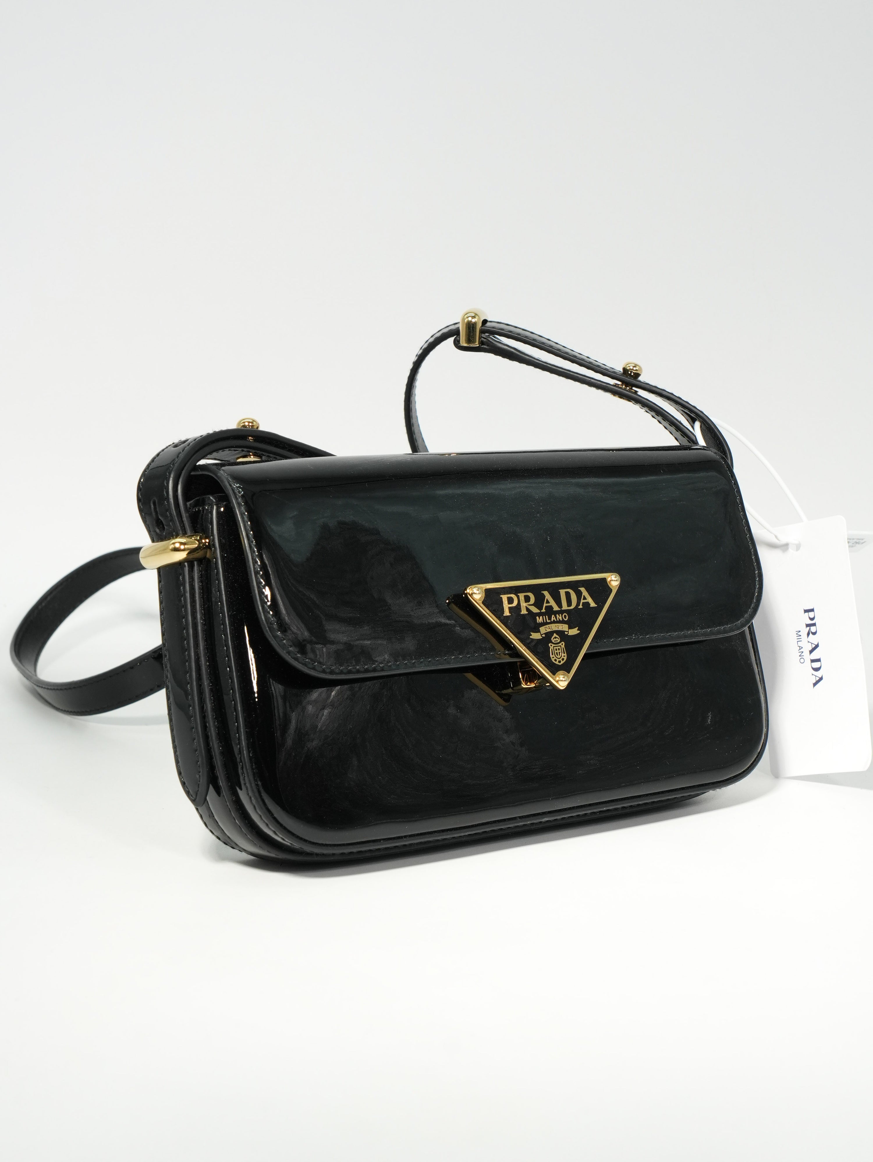 Prada Emblème Small Vernice