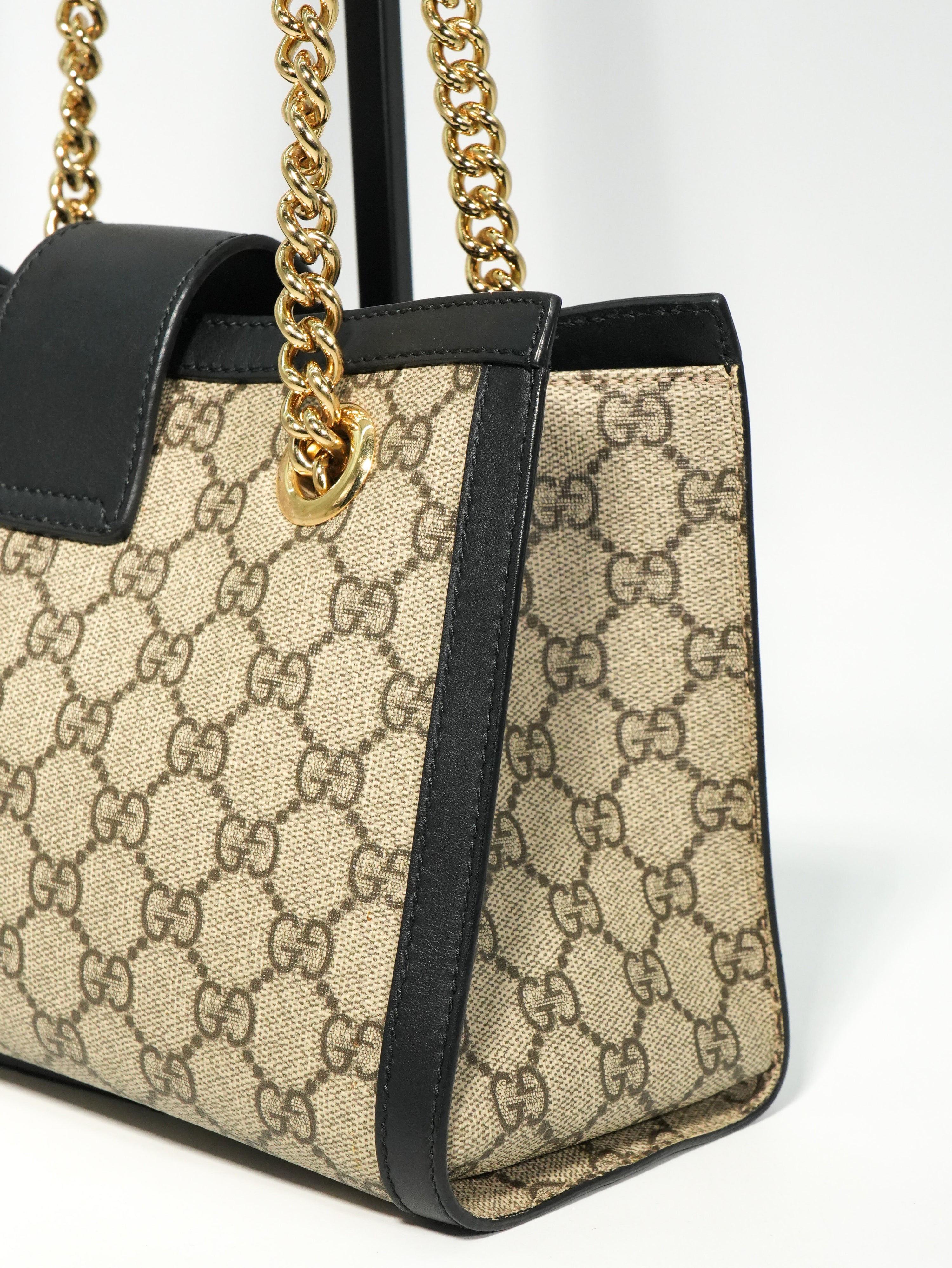 Gucci Padlock Media GG Supreme
