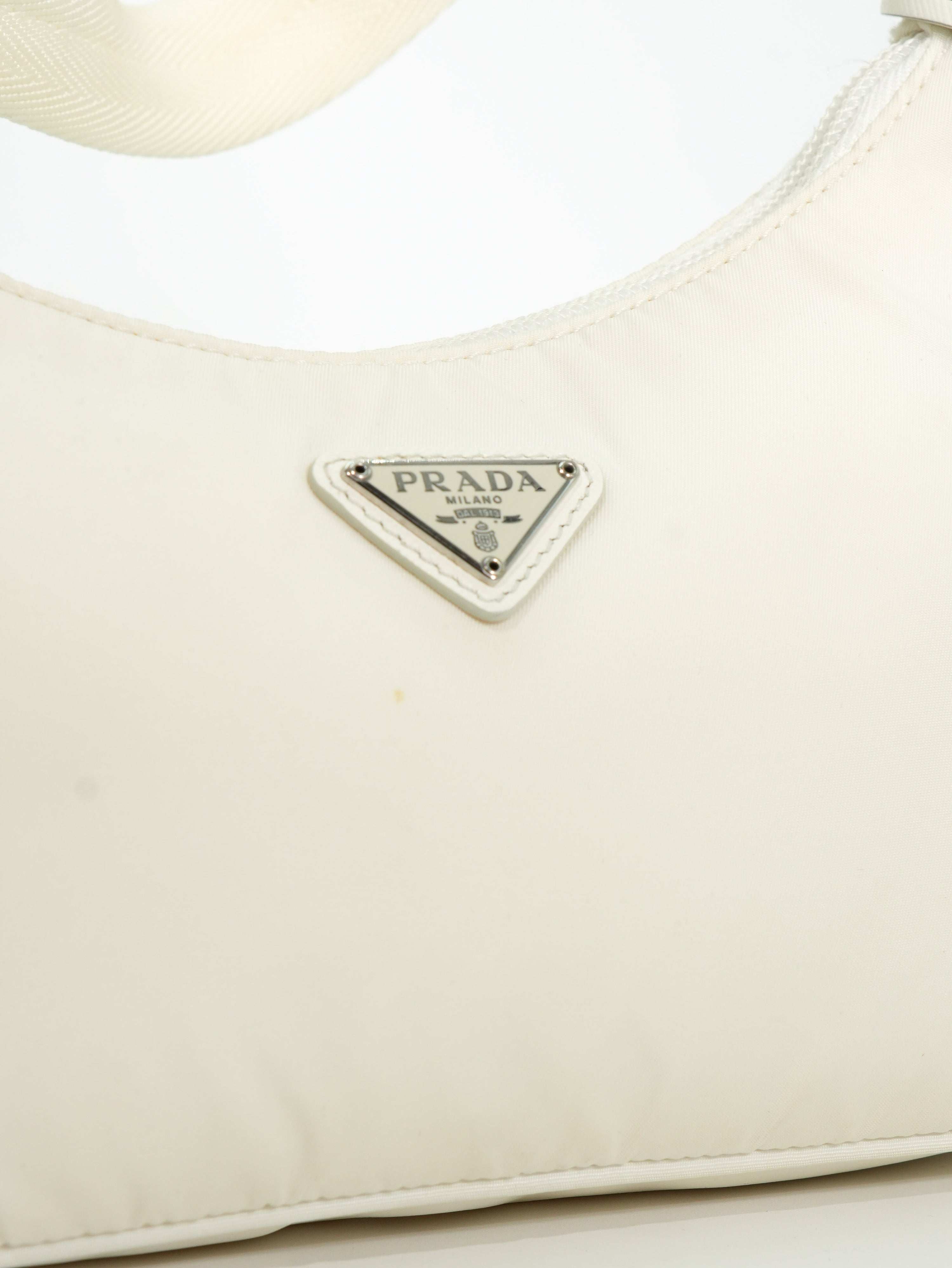 Prada Re-Edition 2000 Nylon