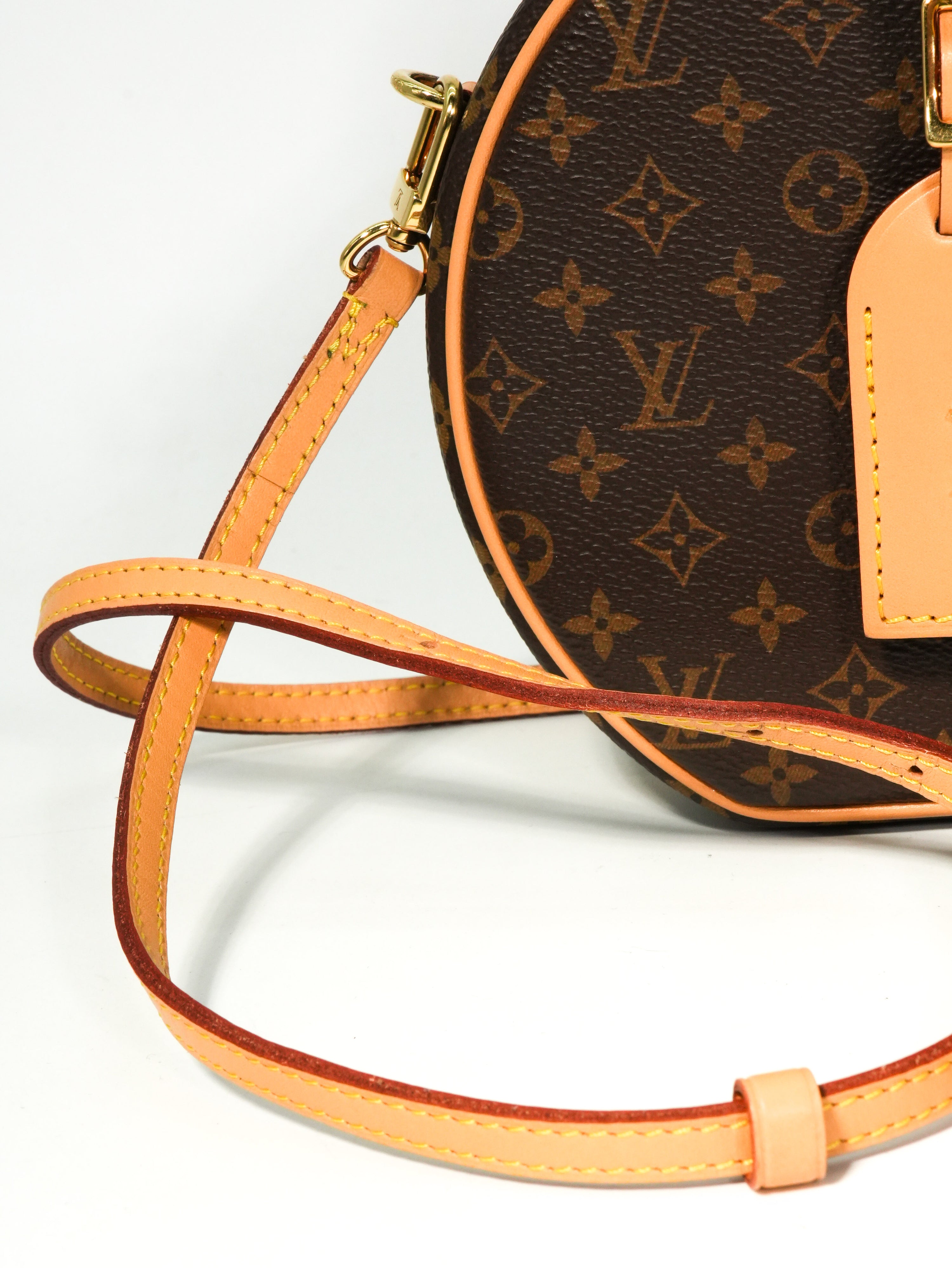 Louis Vuitton Petite Boîte Chapeau