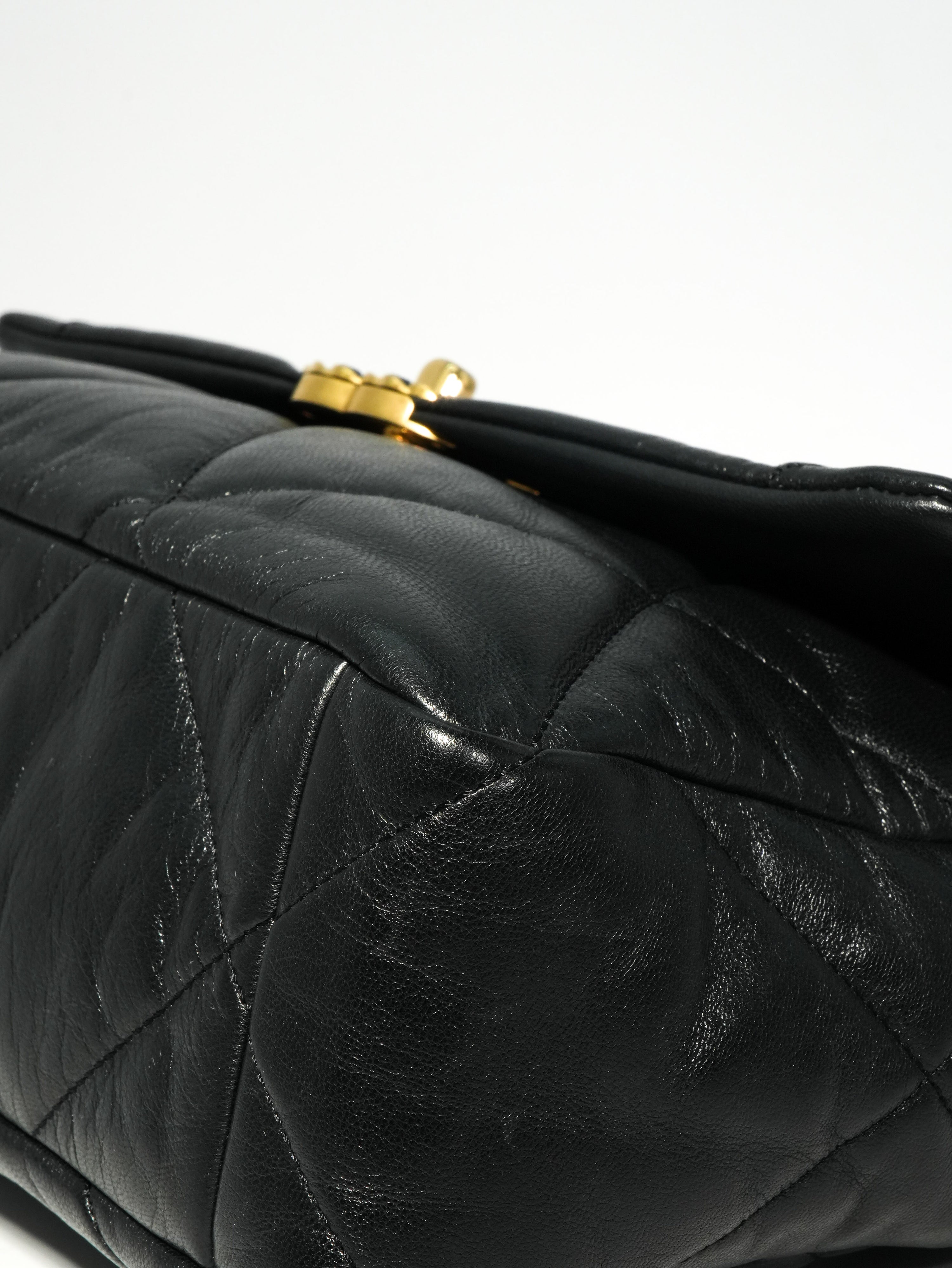 Chanel 19 Large in Pelle d’Agnello
