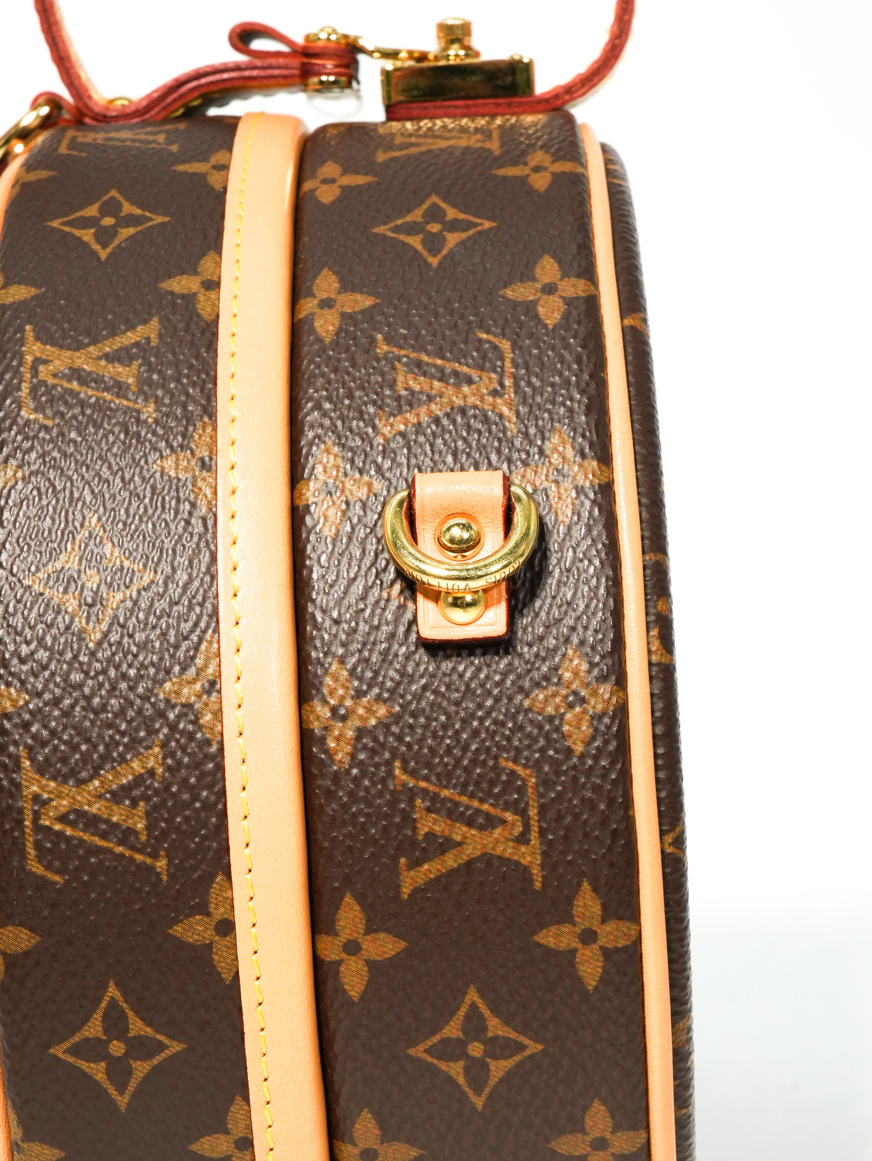Louis Vuitton Petite Boîte Chapeau