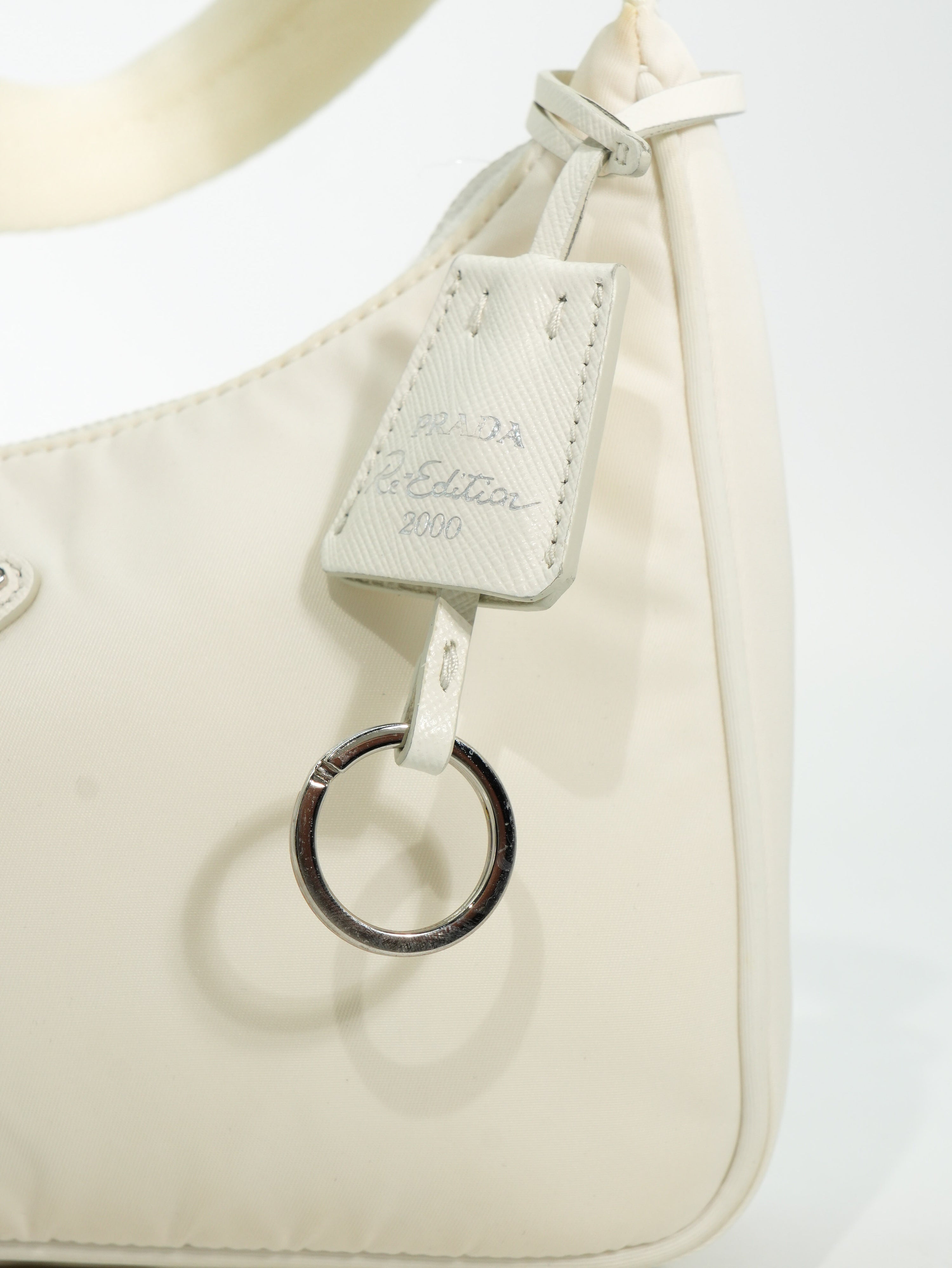 Prada Re-Edition 2000 Nylon