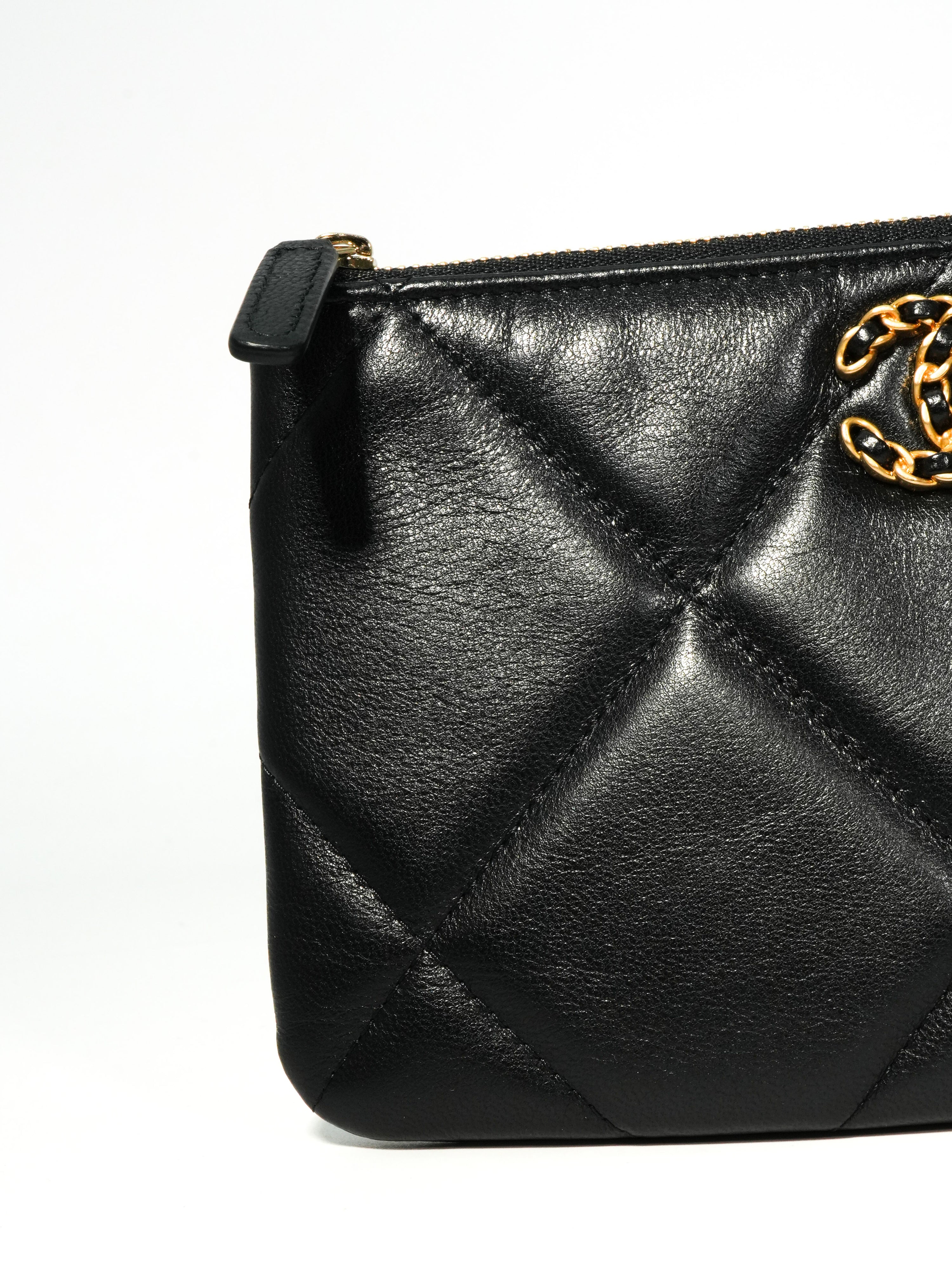 Chanel 19 Mini Pochette Agnello