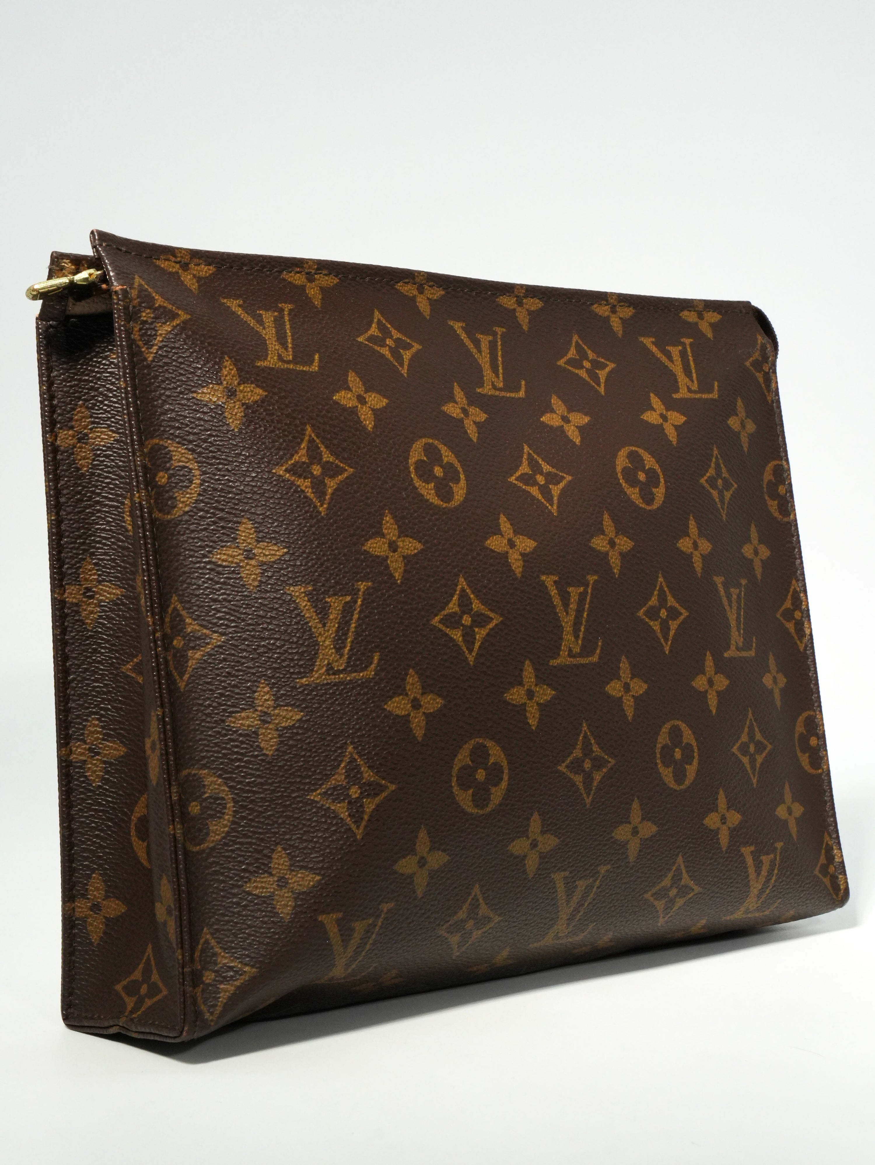 Louis Vuitton Pochette Toilette Monogram