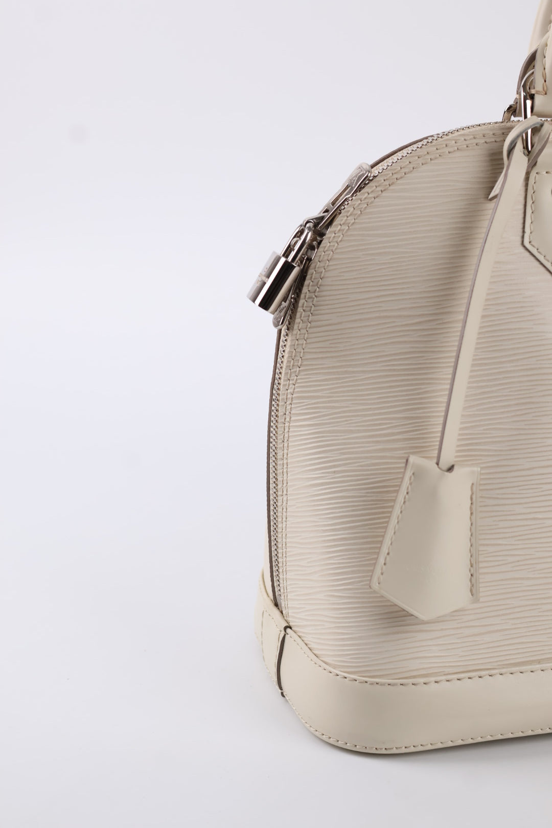 Louis Vuitton Alma PM Epi