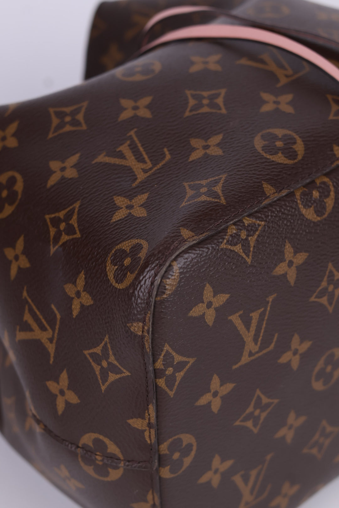 Louis Vuitton Neo Noé MM