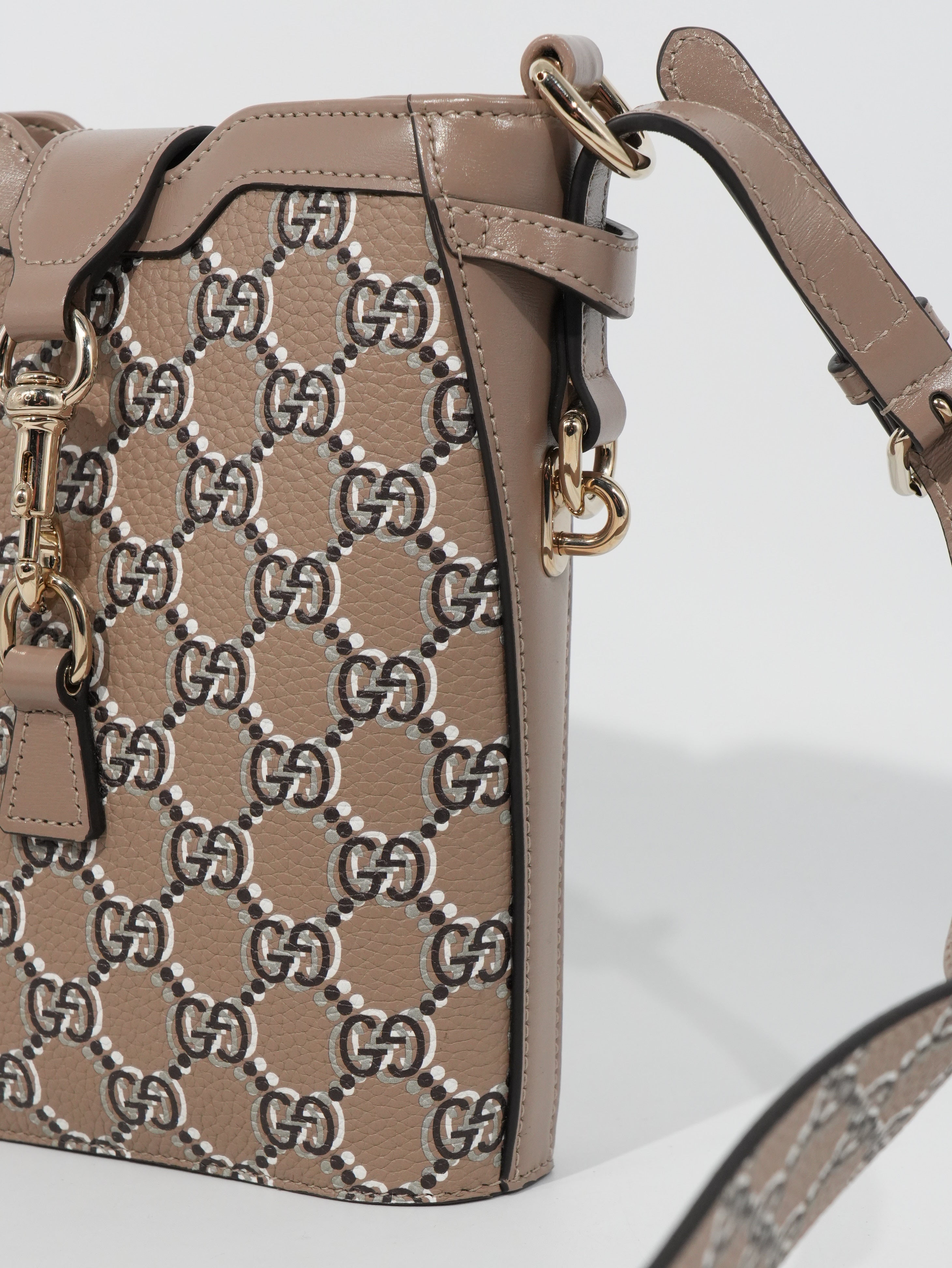 Gucci Mini Bucket GG in Pelle