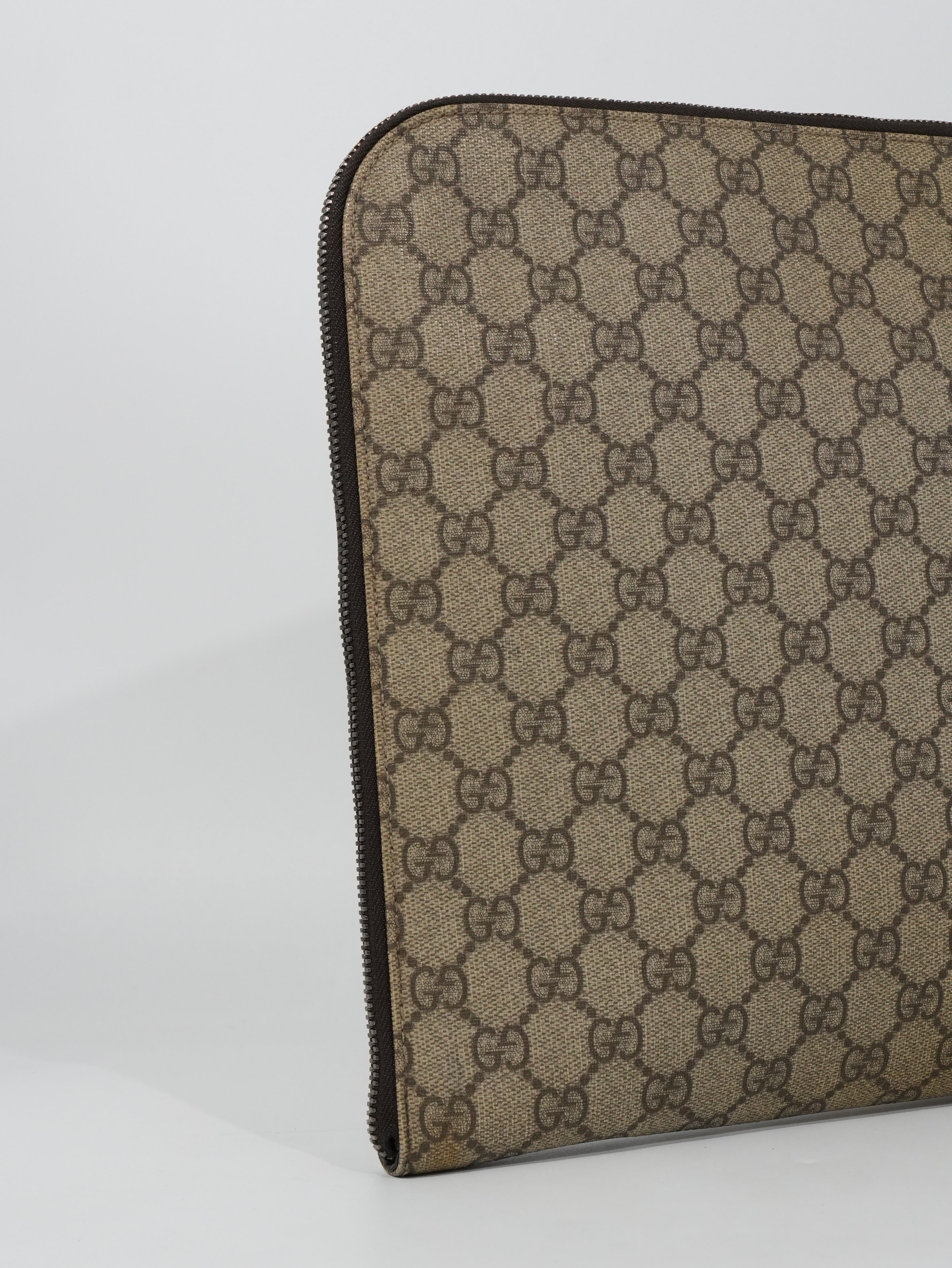 Gucci Porta Tablet GG Supreme