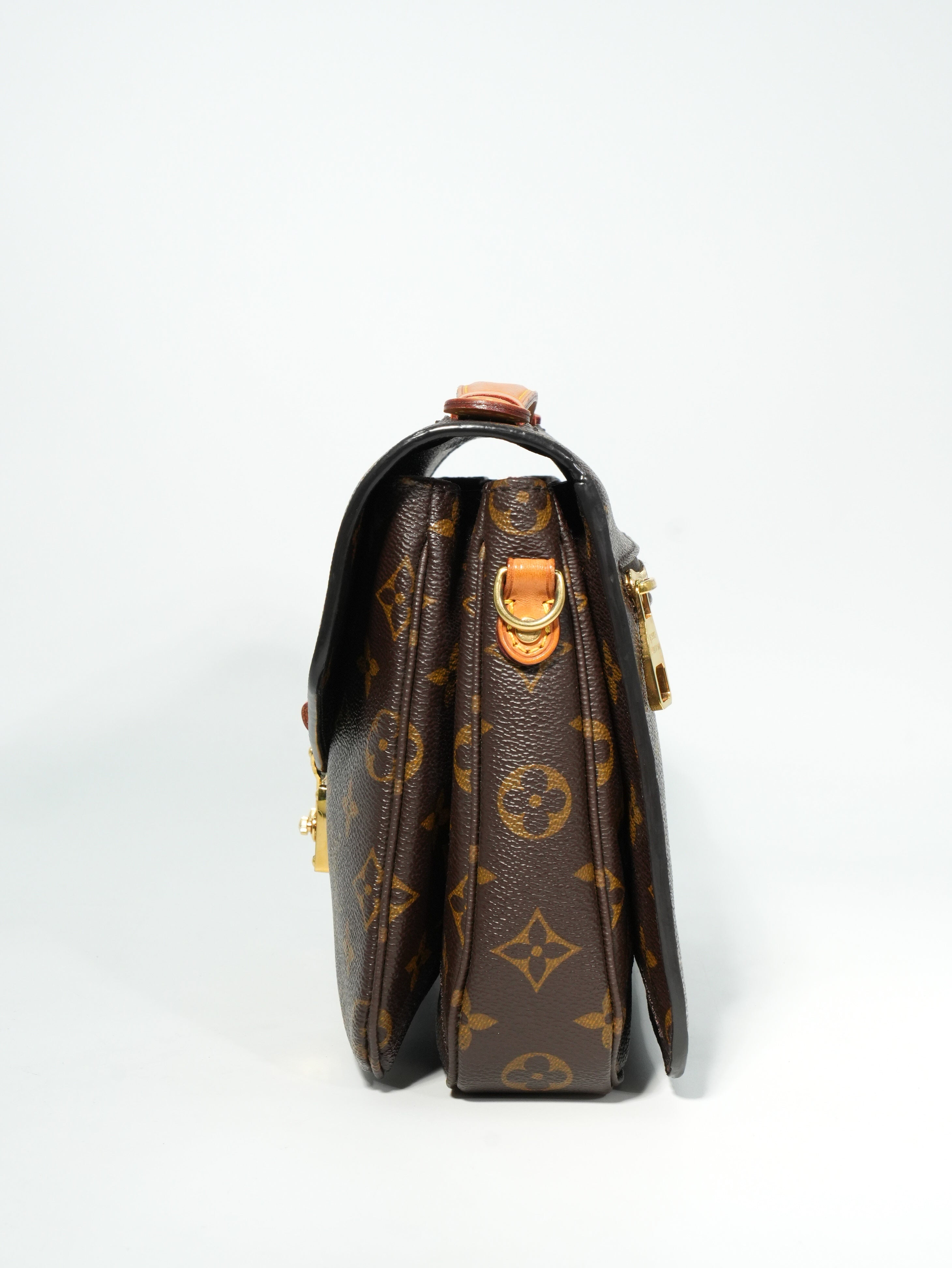 Louis Vuitton Métis Monogram