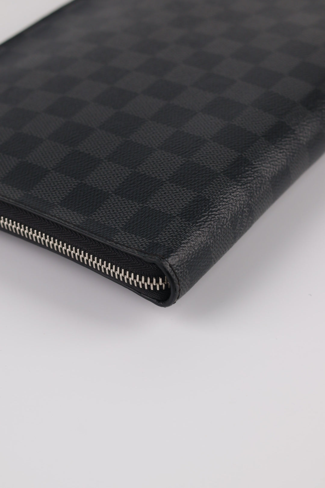 Louis Vuitton Pochette Jour