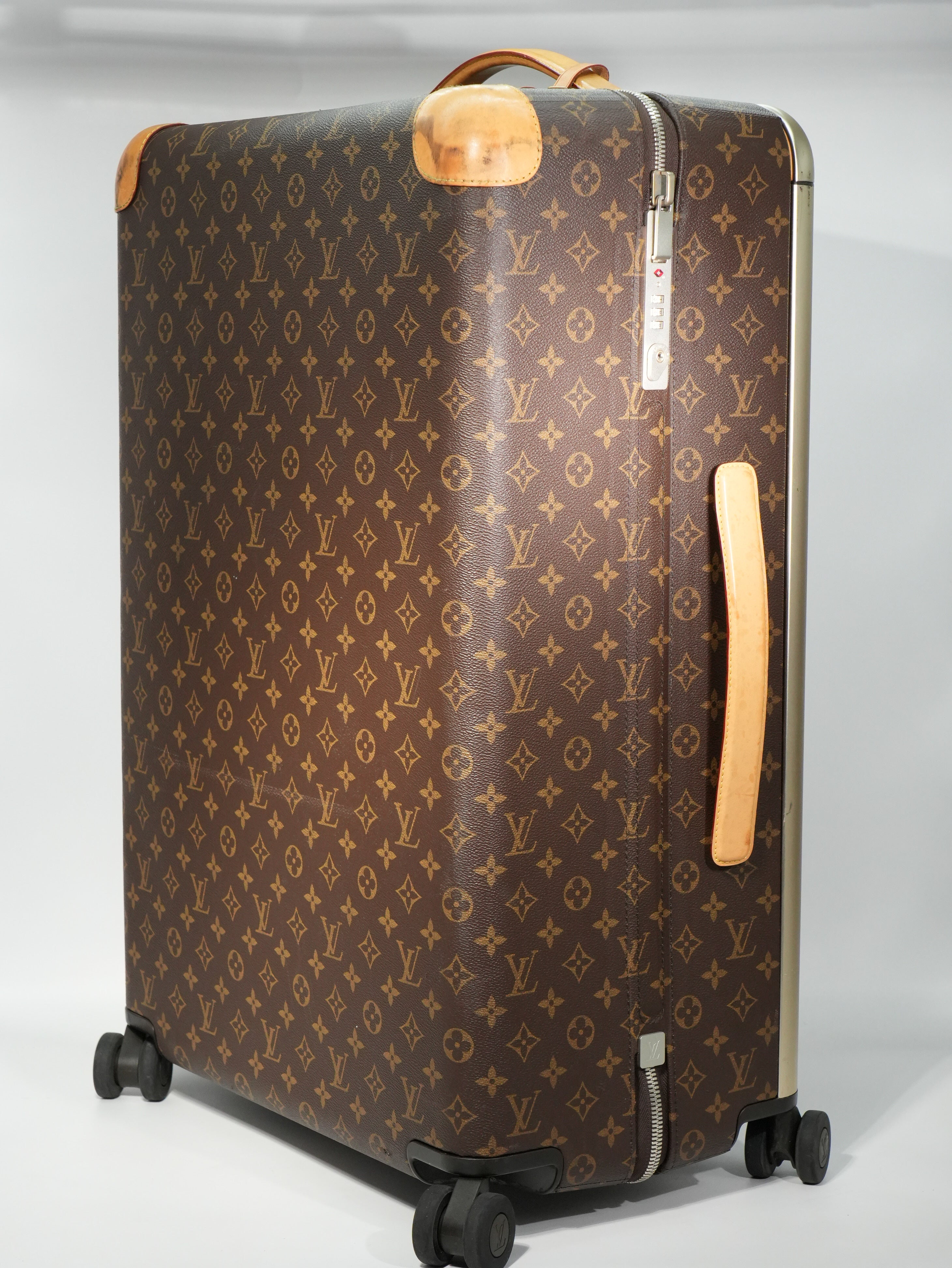 Louis Vuitton Horizon 70 Monogram