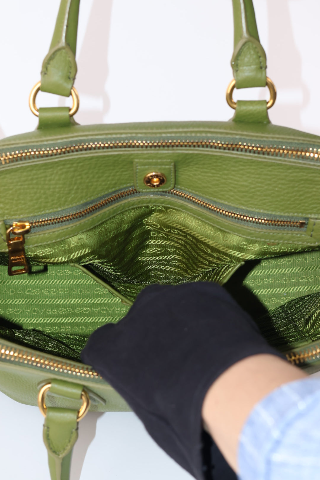 Prada Tote in Pelle Verde