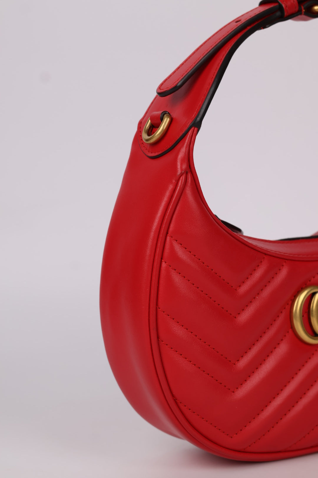Gucci Marmont Hobo Matelassé