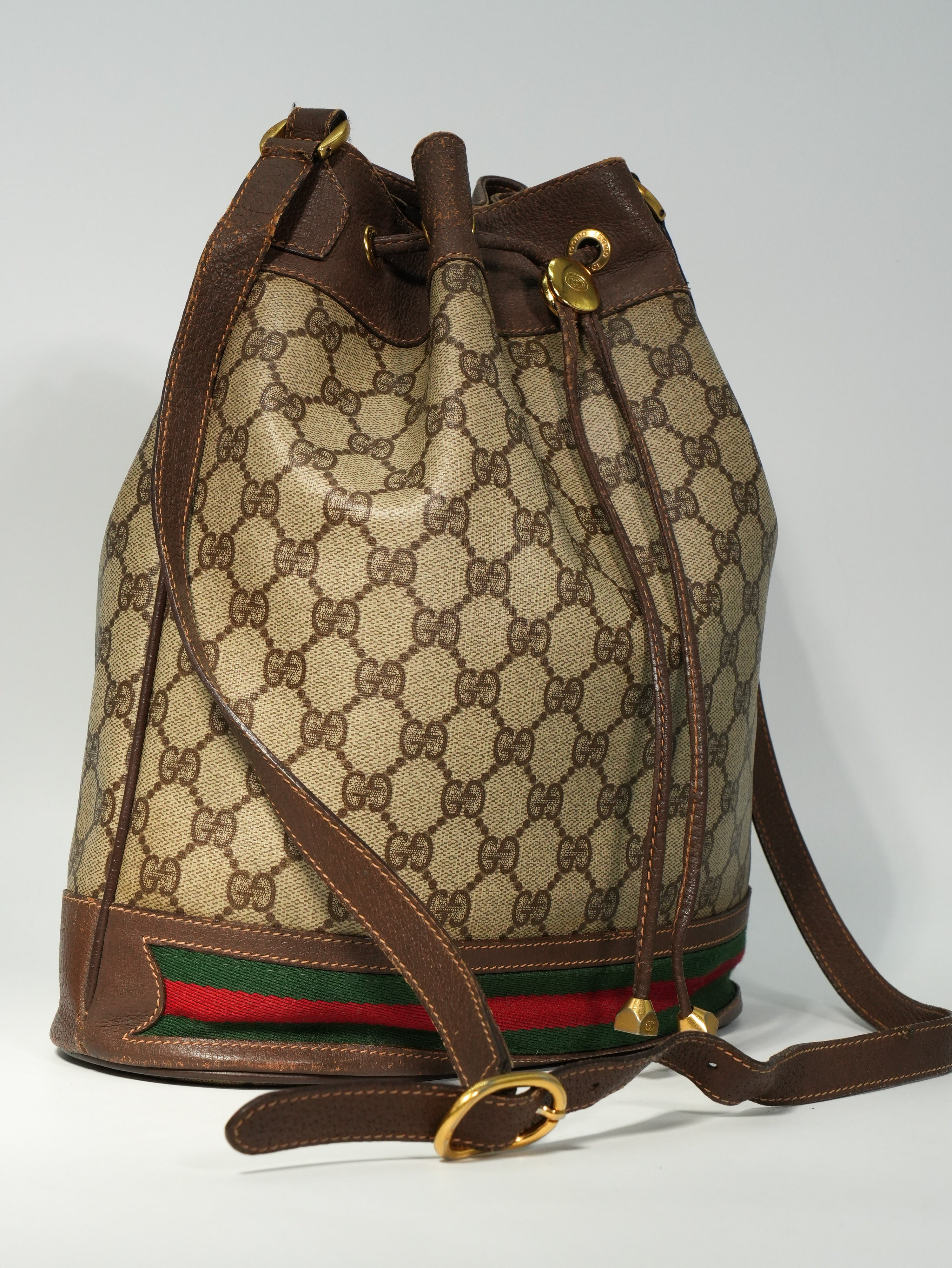 Gucci Bucket GG Supreme Vintage