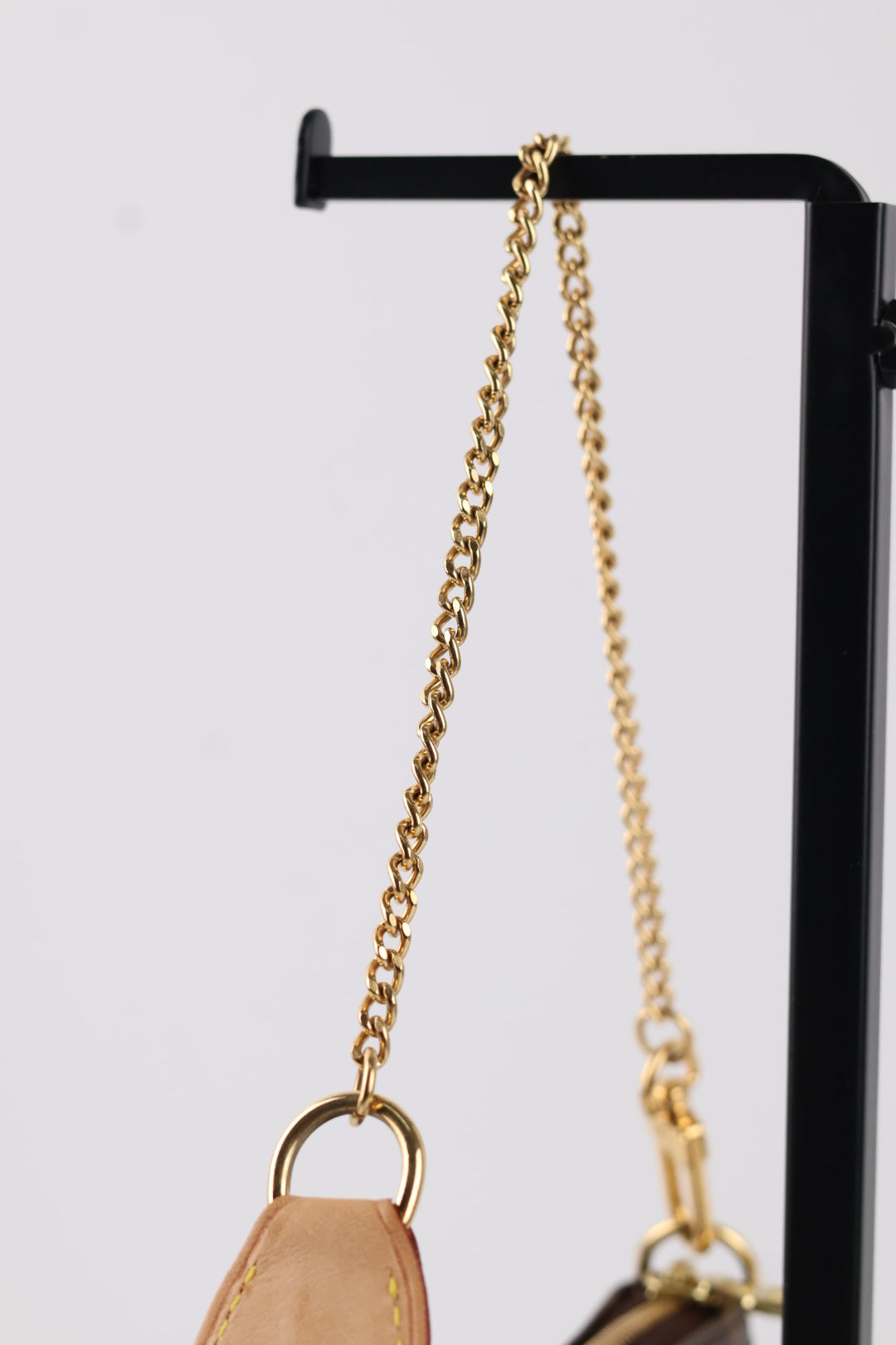 Louis Vuitton Mini Accessoires Monogram