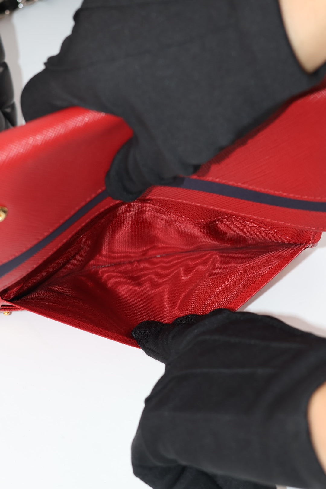 Prada Portafoglio Lungo in Pelle Saffiano