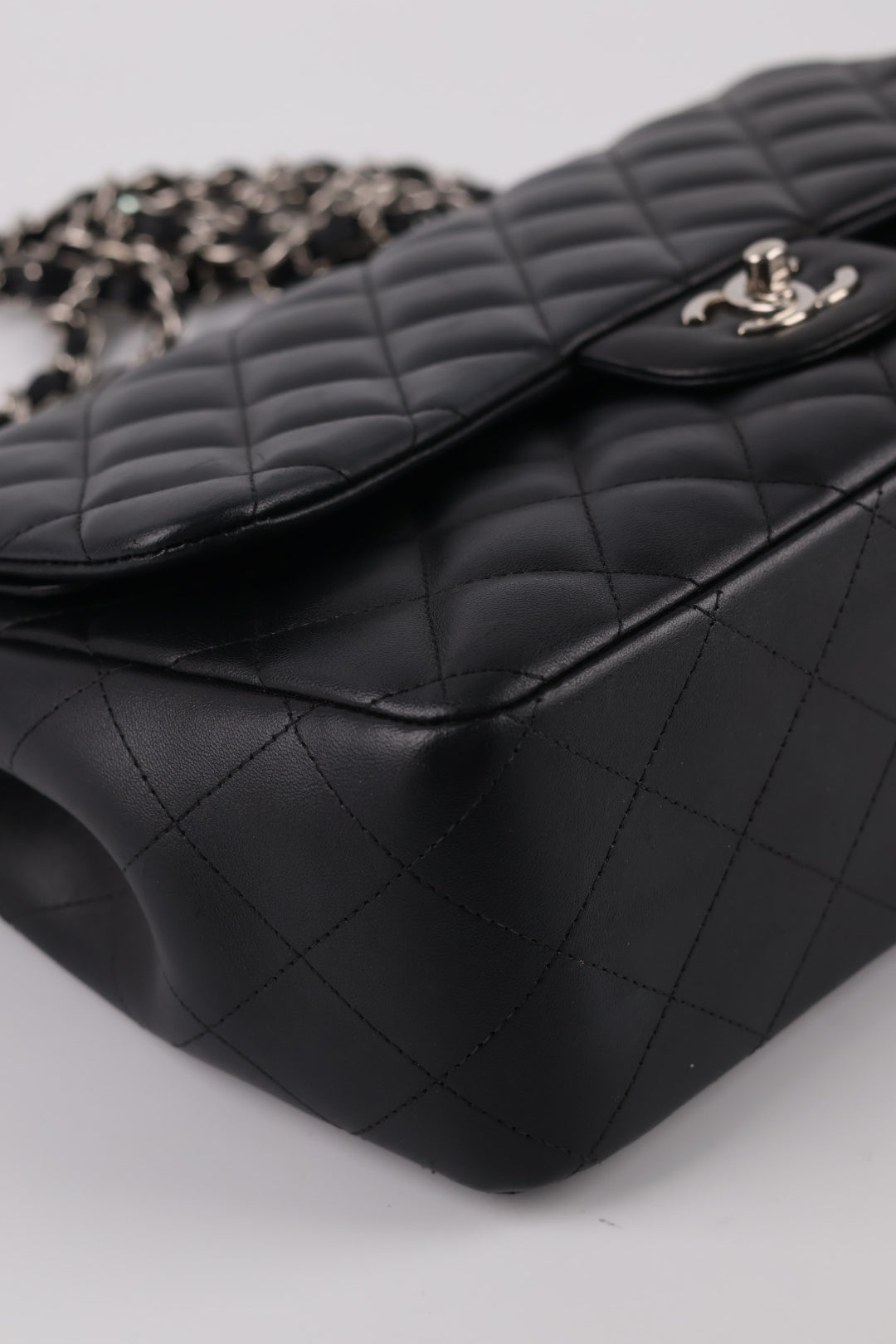 Chanel Timeless Jumbo Double Flap