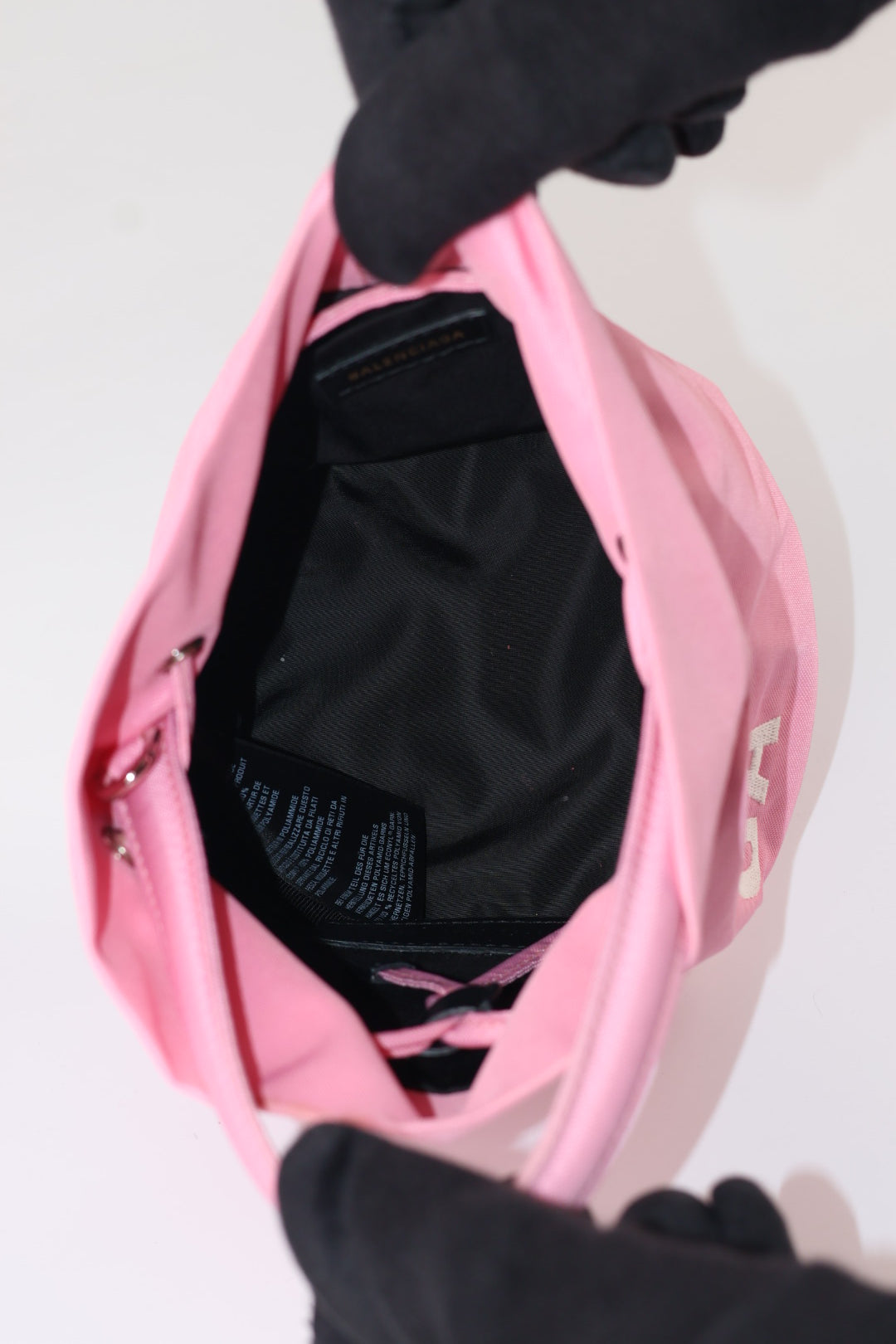 Balenciaga Bucket in Tela