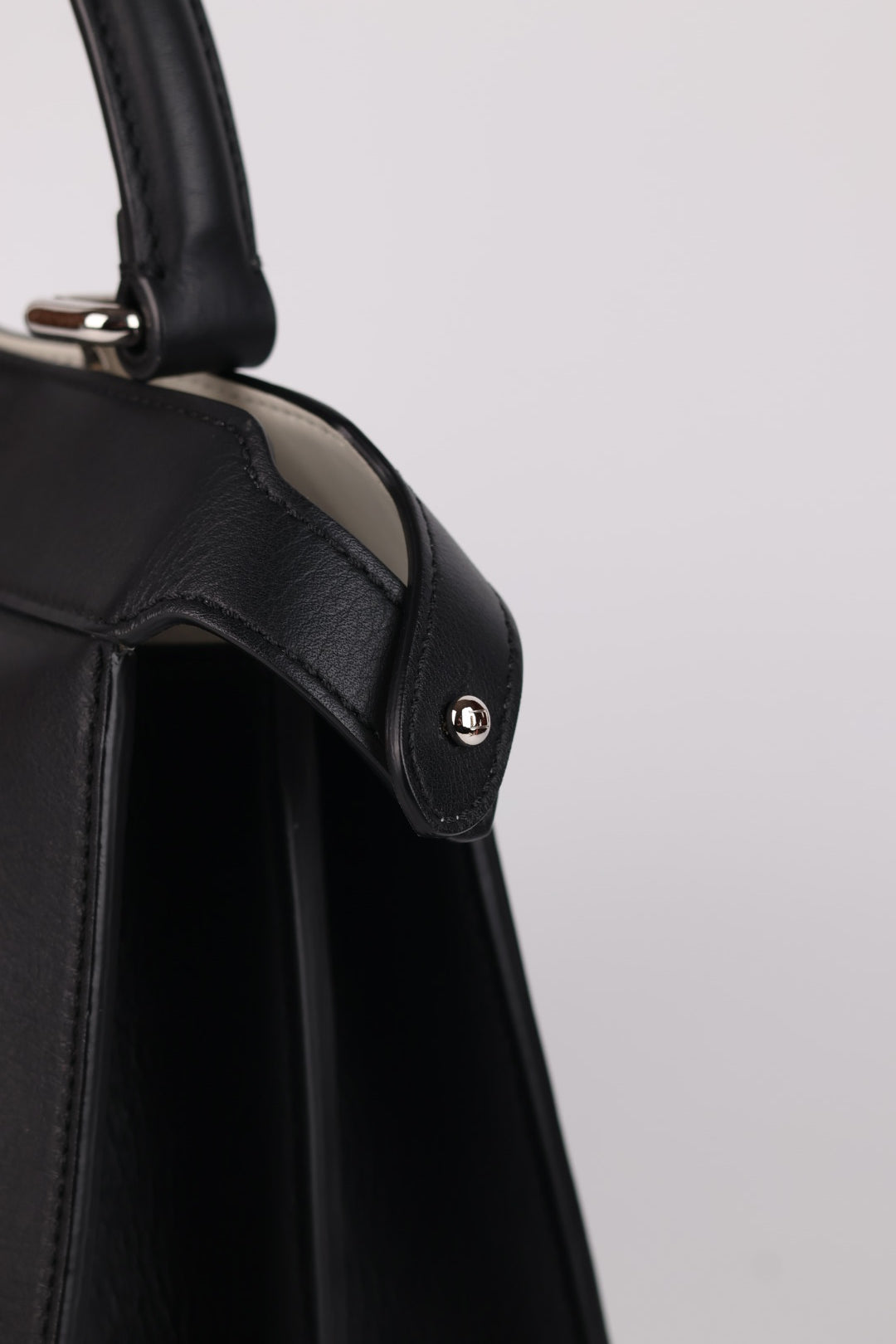 Fendi Peekaboo Iseeu Media