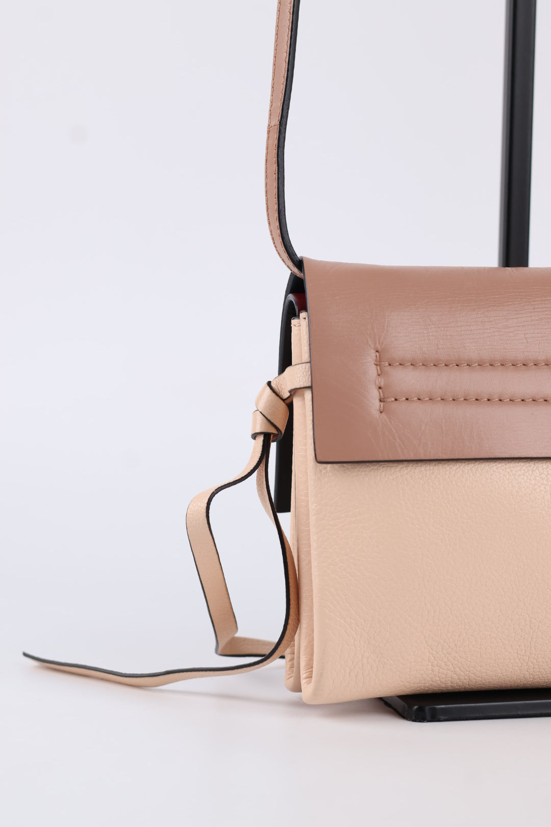 Valentino Vring Mini in Pelle